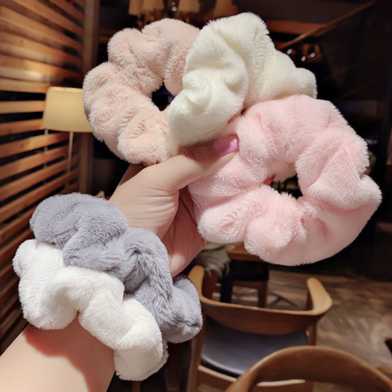 Plush hair band, large intestine circle, Fairy Autumn and Winter new ins sweet hair band, simple and versatile girl's hair accessory, hair band, large intestine, plush hair band, velvet hair band