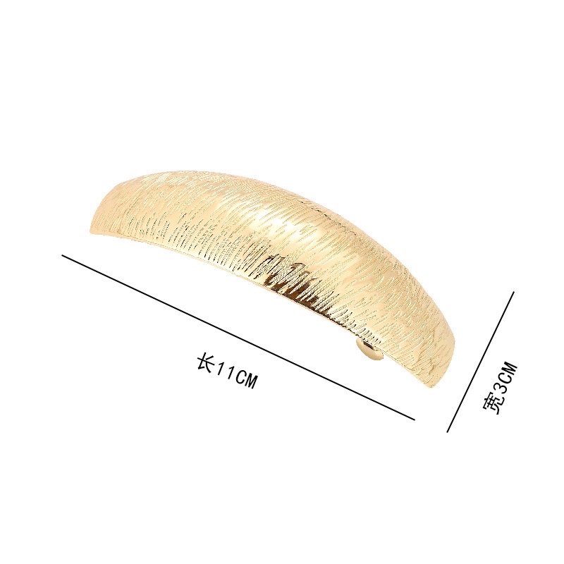 European and American foreign trade fashion hair clips, women's rough surface silk road curved arch spring clips, AliExpress, Amazon factory supply wholesale Application Scenario