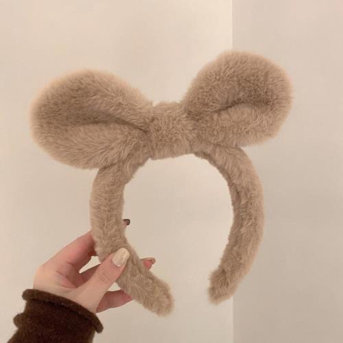 Plush rabbit ear hair band, women's face wash headband, popular hair clip headwear, hair band, cute and playful hair accessory Specification image