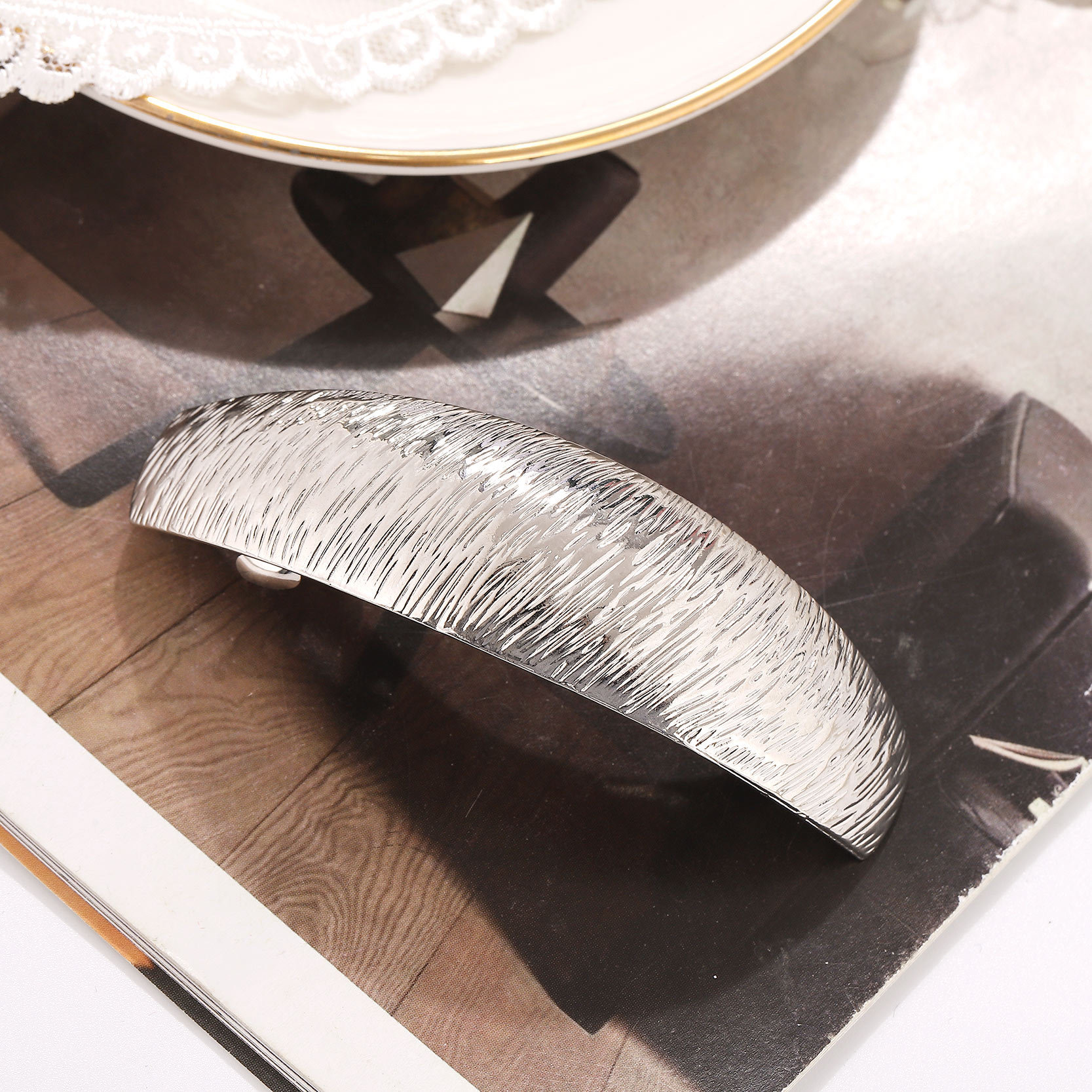 European and American foreign trade fashion hair clips, women's rough surface silk road curved arch spring clips, AliExpress, Amazon factory supply wholesale details Picture