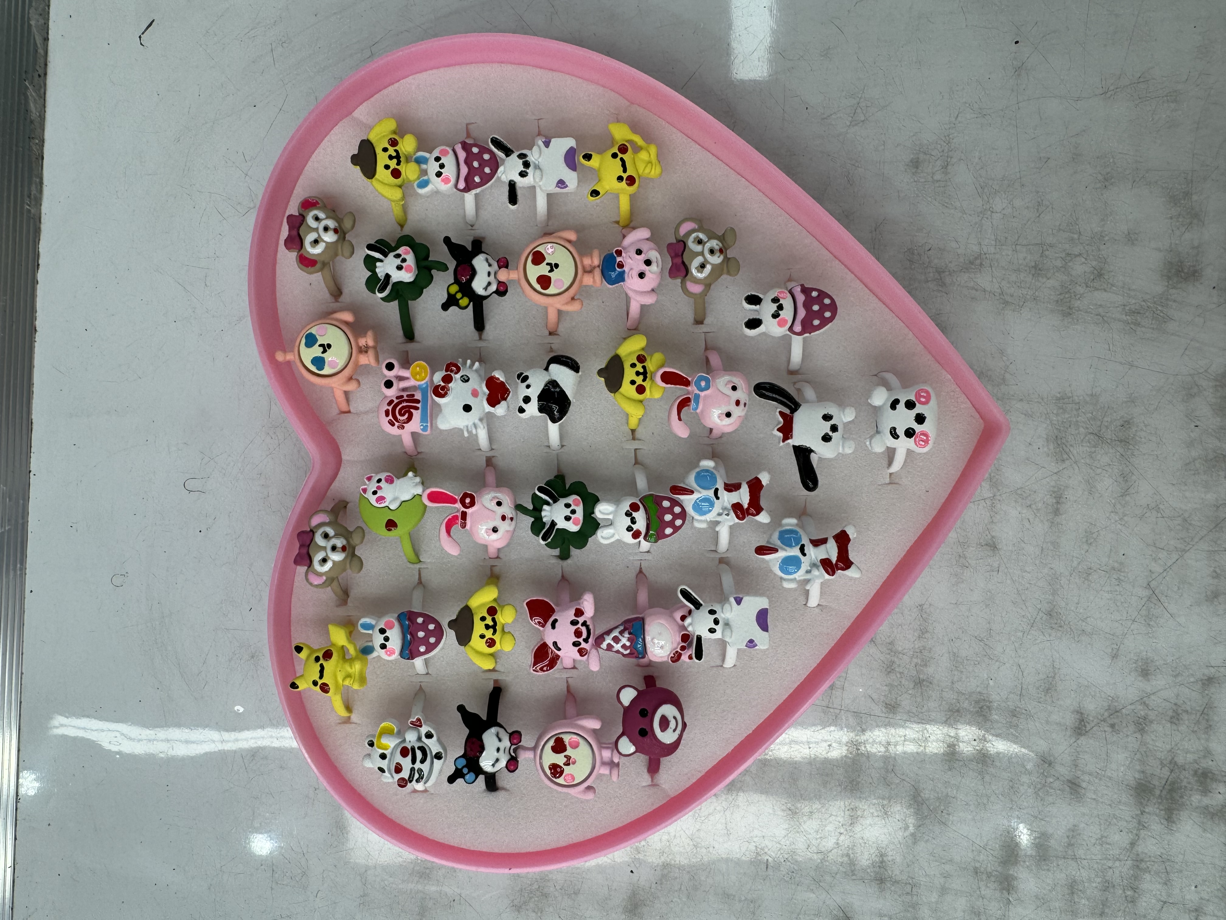 气质长款女士耳饰 铁皮耳环时尚潮流饰品 耳环个性独特设计款细节图