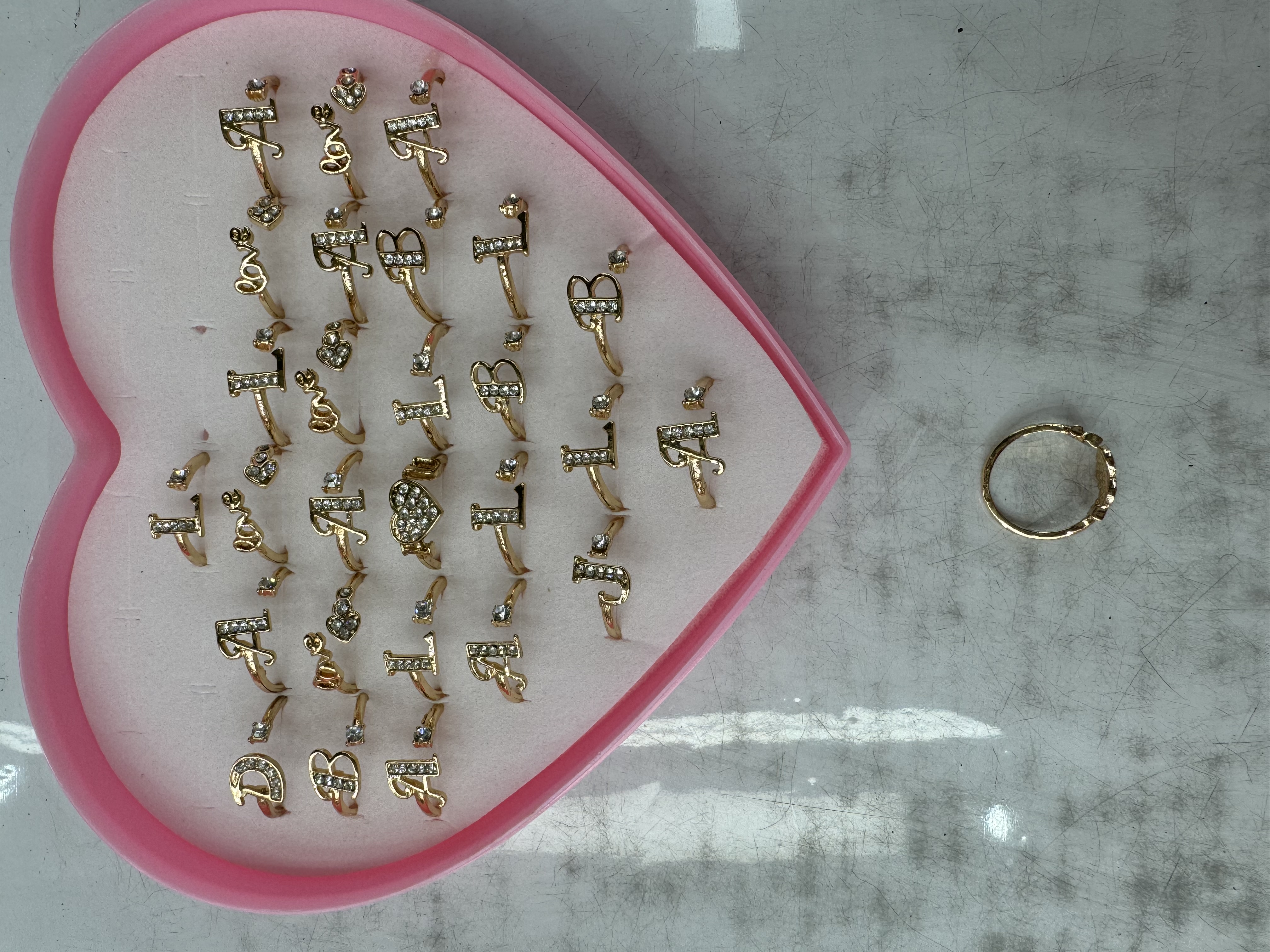 气质长款女士耳饰 铁皮耳环时尚潮流饰品 耳环个性独特设计款