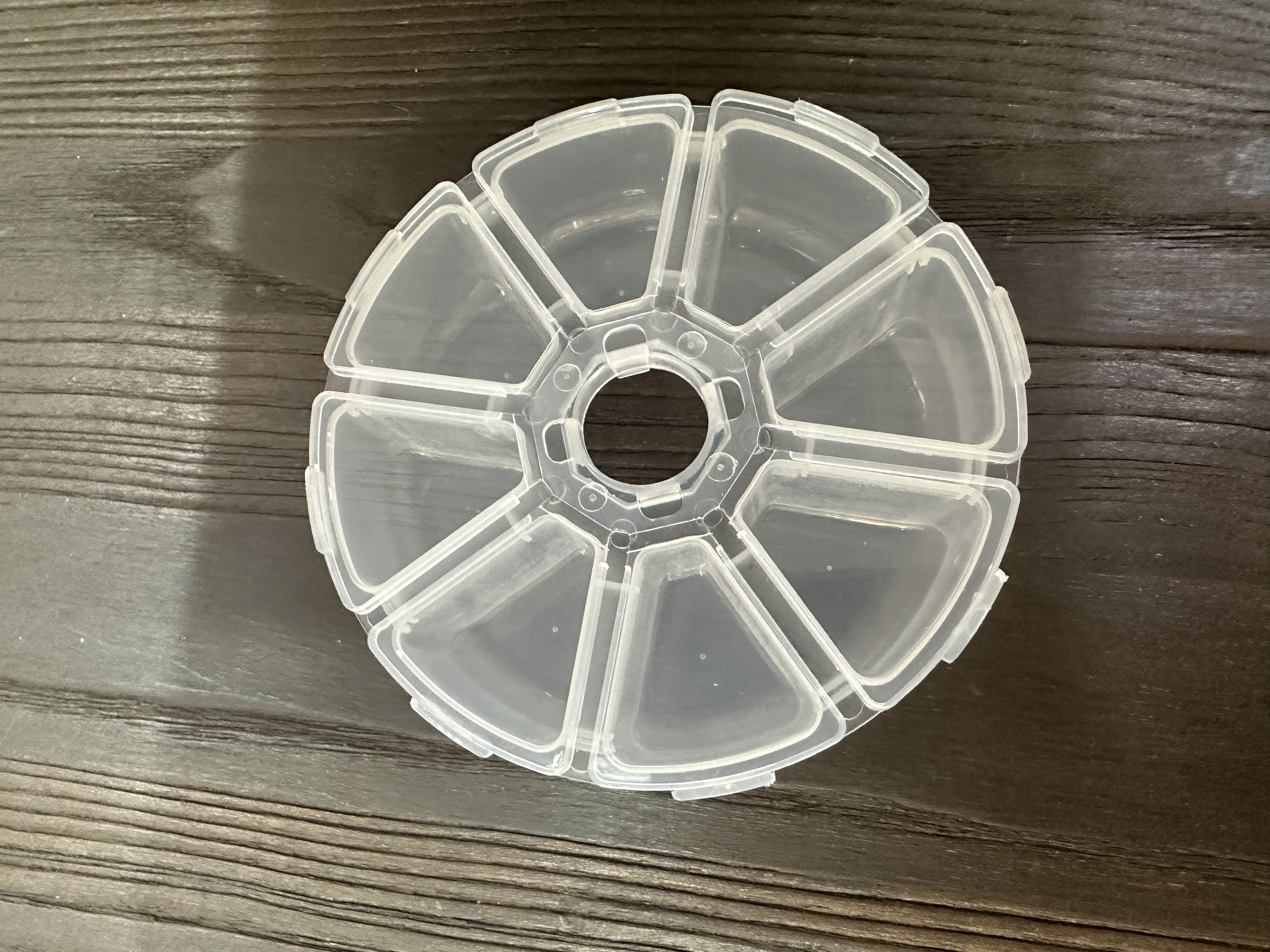 塑料圆盒8格固定串珠桌面收纳首饰DIY美甲耳钉玻璃钻零件药盒详情图1