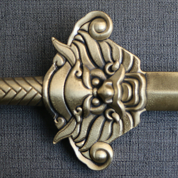 Factory direct sales of brass pure copper household swords, seven-star sword pendants and handicrafts Specification image
