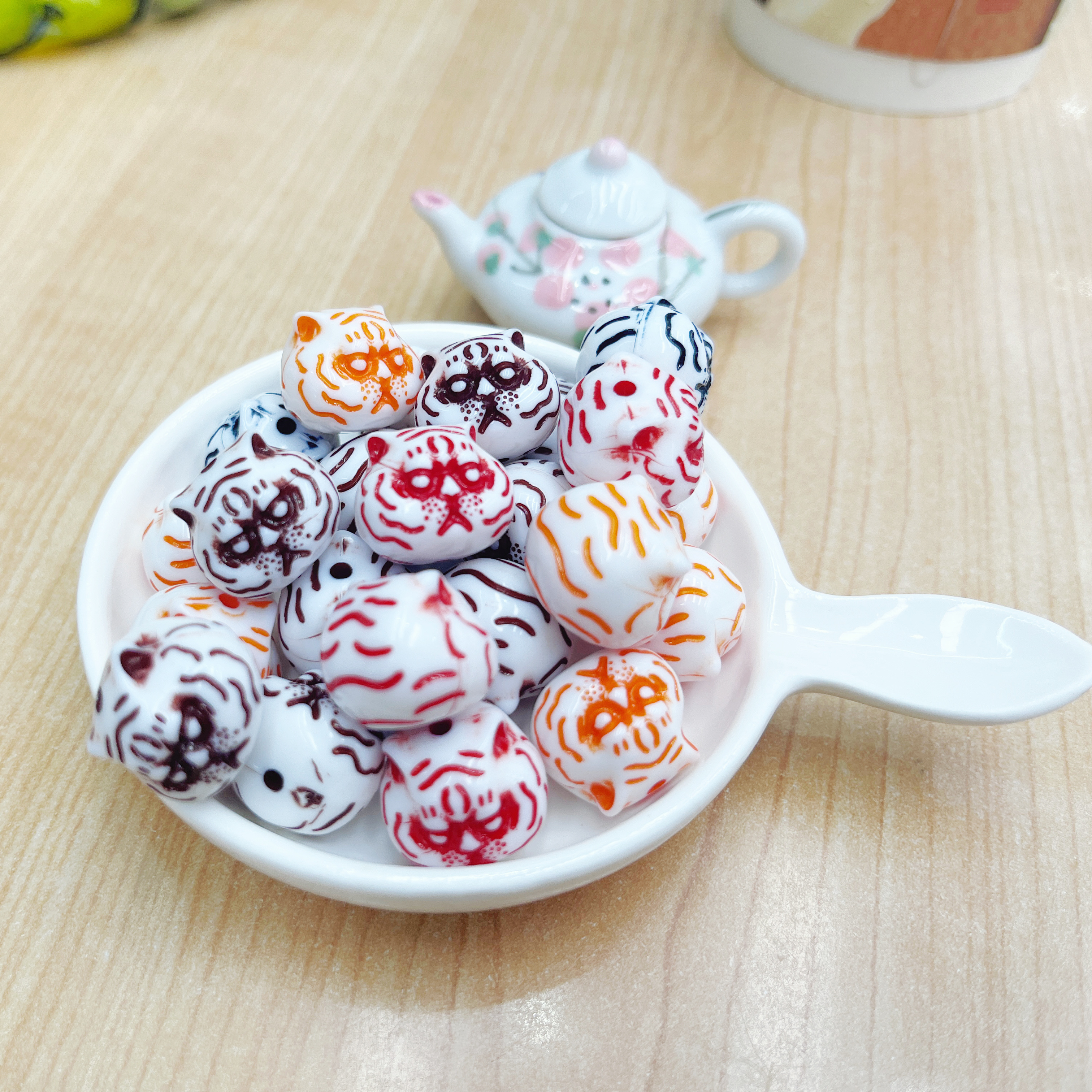 树脂配件天然菩提猫头厂家直销diy树脂配件白底实物图