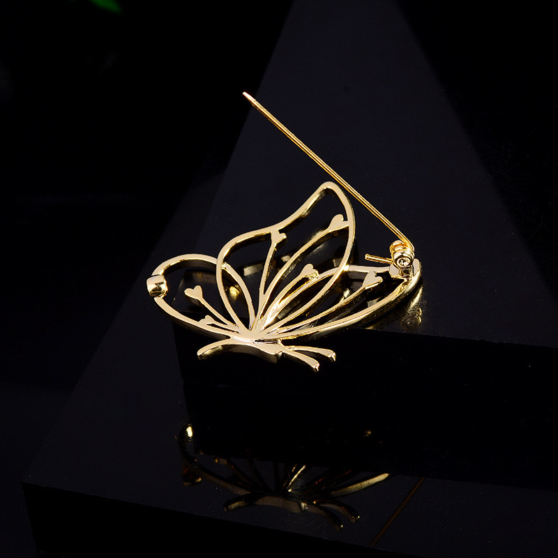 093 蝴蝶奥玛饰品个性镂空动物胸针时尚简单个性
欧美风格十二生肖国风胸针 徽章设计 学生卡通款式 创意个性胸针胸针白底实物图