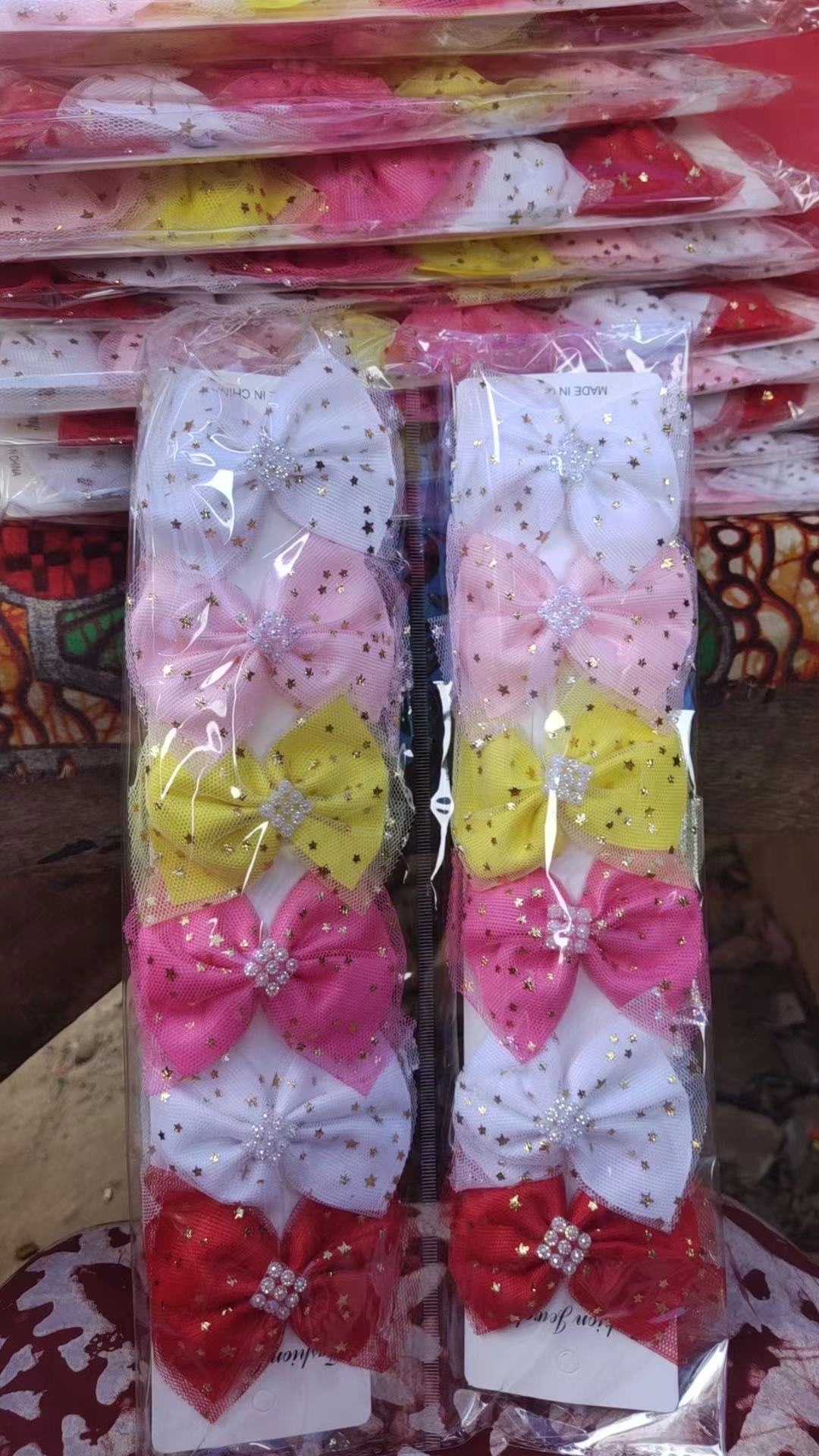 发夹，发饰，蝴蝶结，飘带蝴蝶结发夹创意饰品，厂家直销新款多多，物美价廉