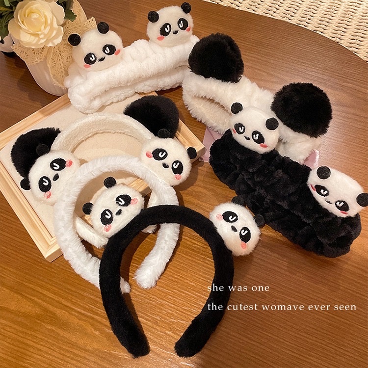 卡通可爱熊猫发箍洗脸发带女款2024新款压发头箍宽边发窟发卡头饰 发箍头箍女冬季百搭超萌可爱毛绒熊猫头箍女孩压发不伤发 