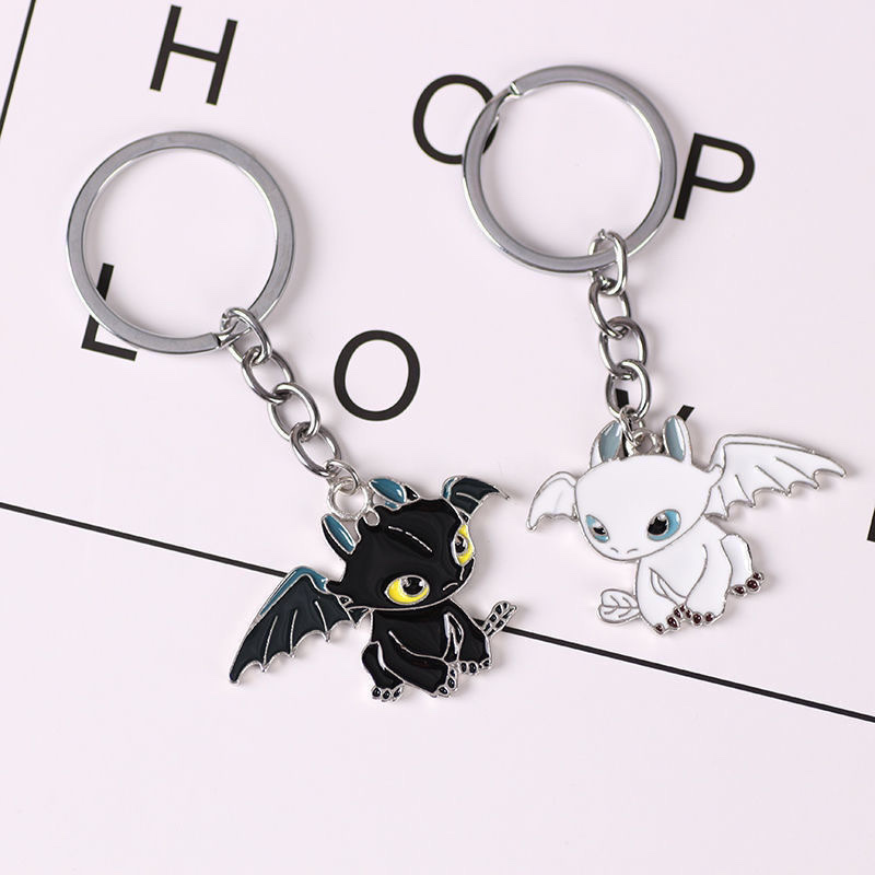 Trendy toy figurines, keychain pendants, creative and personalized key chains, keychain accessories, cool car car decorations, mobile phone bag pendants detail image 2