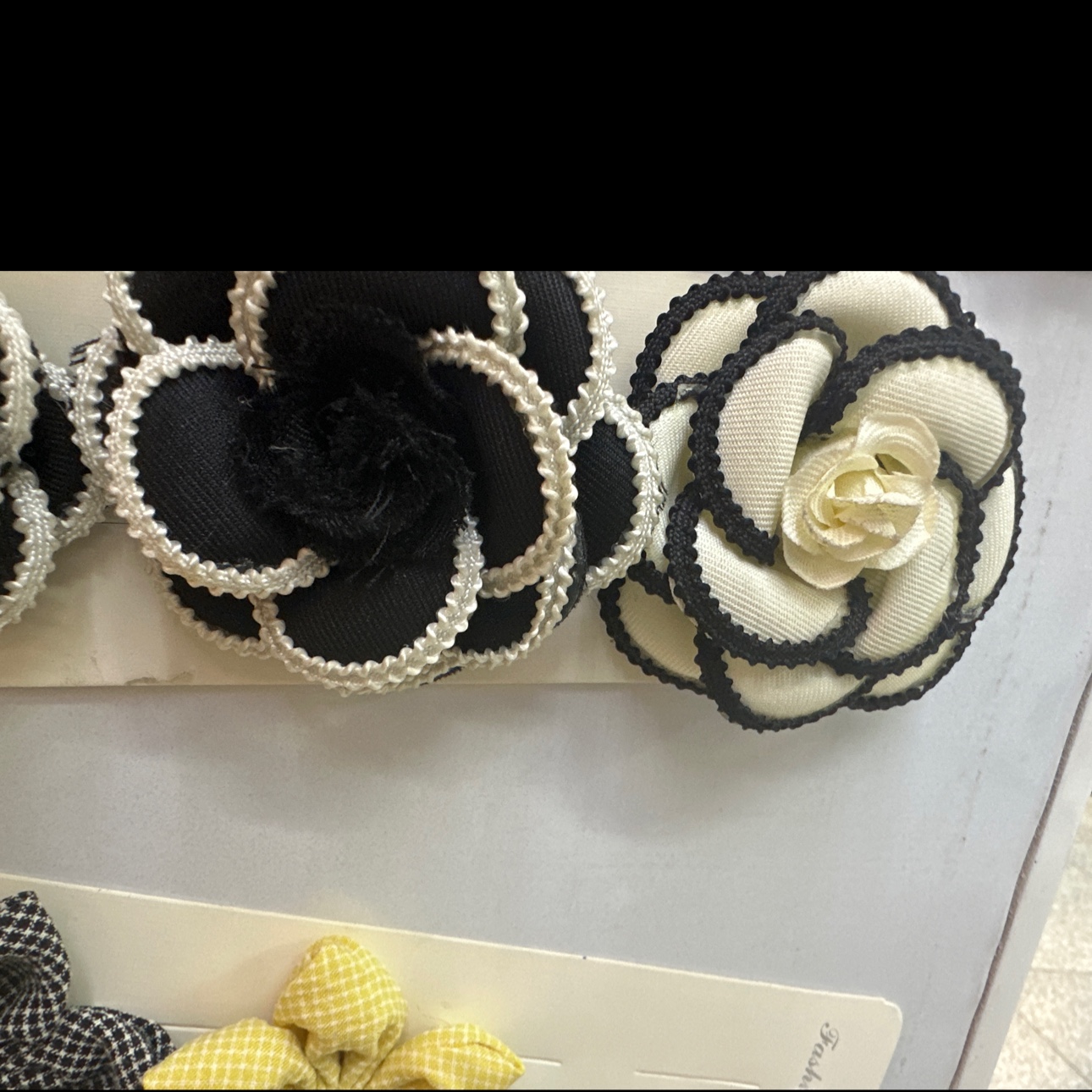 沙金色软陶饰品配件 树脂合金材质 手工DIY装饰元素 精致耐用美观产品图