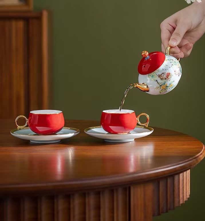 Chinese double-person tea set, exquisite and practical tea sets, essential for tea art, tea sets made of red pine craft, Tao Li family detail image 4