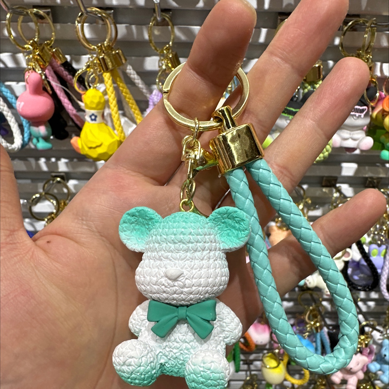 坐姿领结熊钥匙扣钥匙扣亚克力卡通动漫