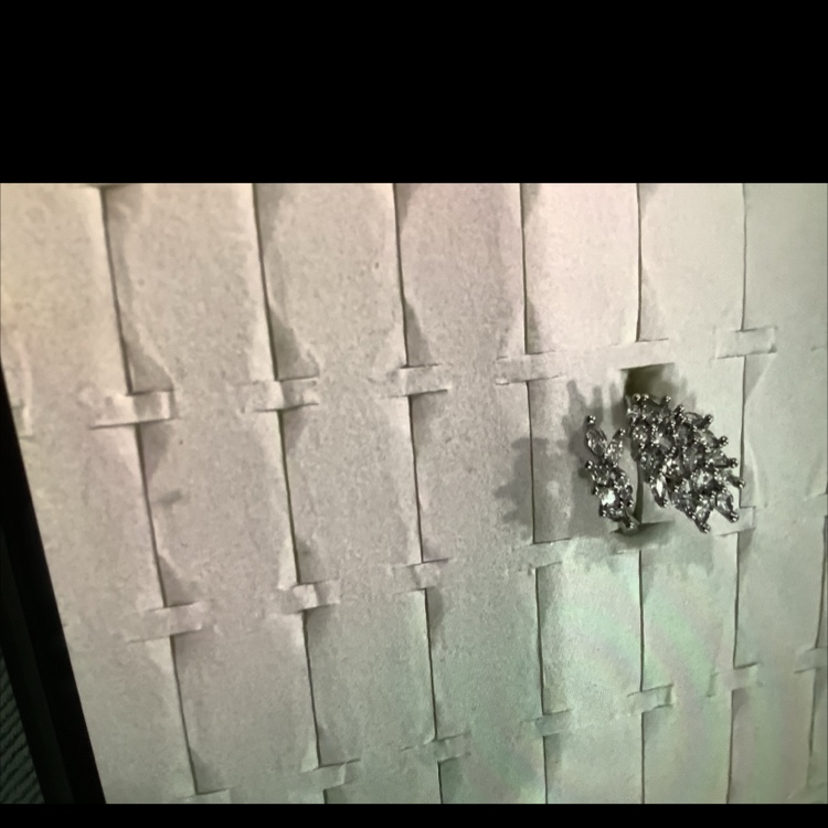 微镶钻石戒指 电镀保色戒托 珍珠戒指 高级感满满 高品质钻石戒指 时尚女士戒指钻石戒指 微镶戒指💍时尚女士休闲戒指戒指白底实物图