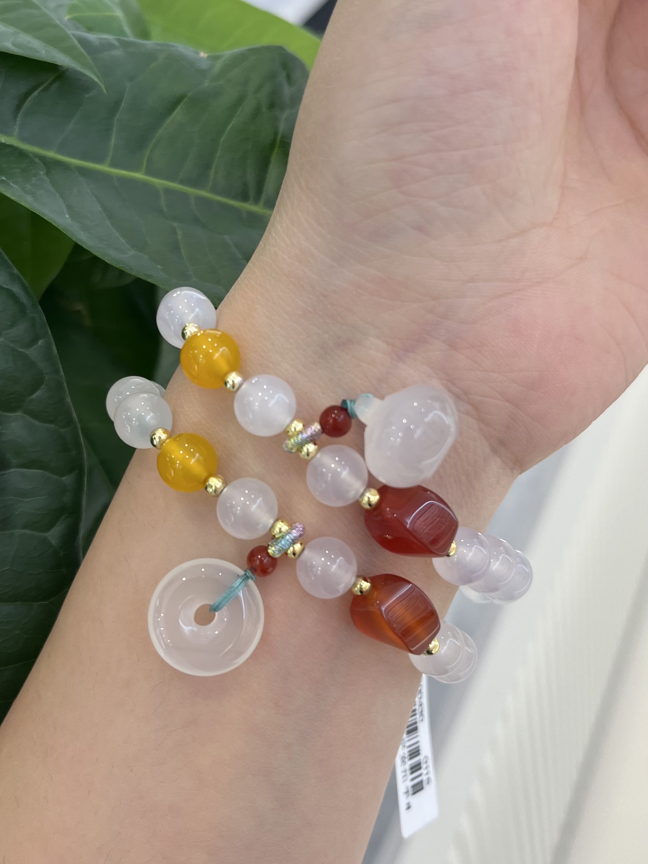 Ladies' bracelets, high-end accessories, women's fashionable, trendy, exquisite bracelets, gifts, jewelry masterpieces