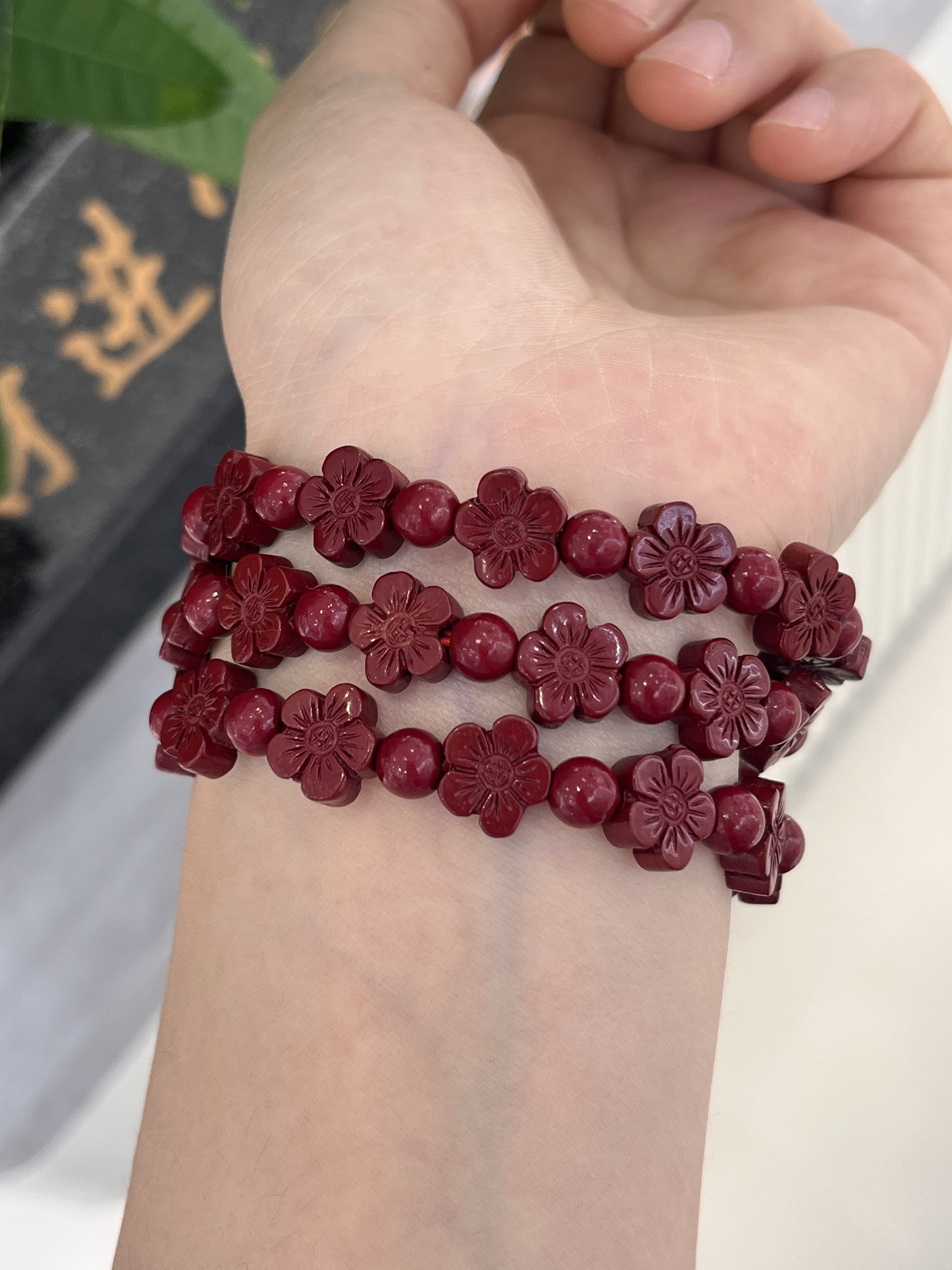 Selected cinnabar bracelets, exquisite cultural and artistic bracelets, unique gift bracelets details Picture