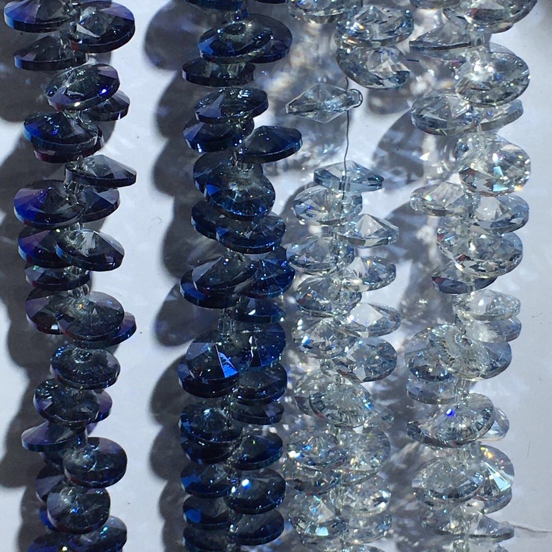 琉璃珠散珠 玻璃珠 珠子 手工串珠 DIY首饰材料 珠宝配饰 珠链手链材料精美散珠白底实物图