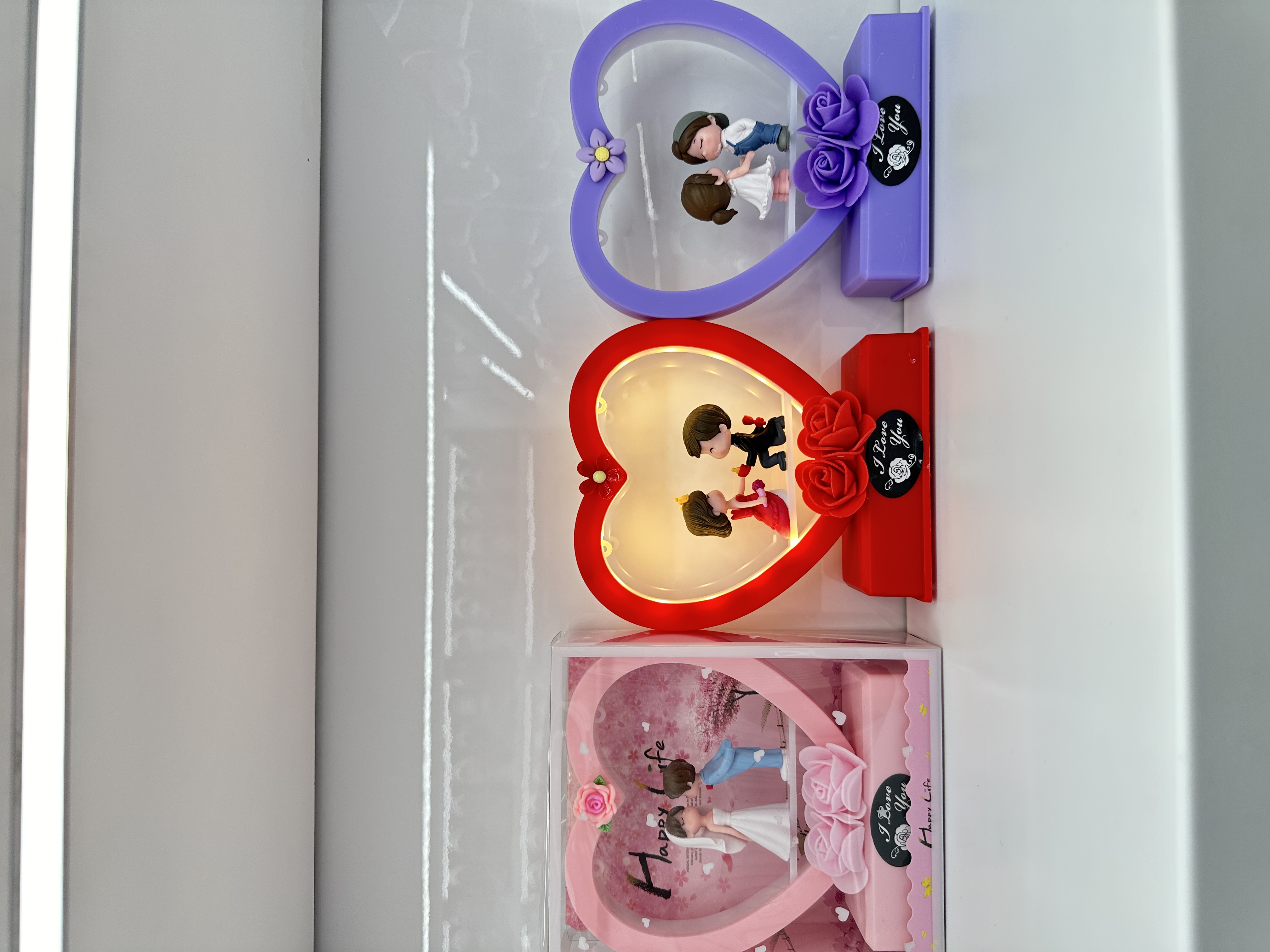 Heart-shaped lamp ornament Specification image