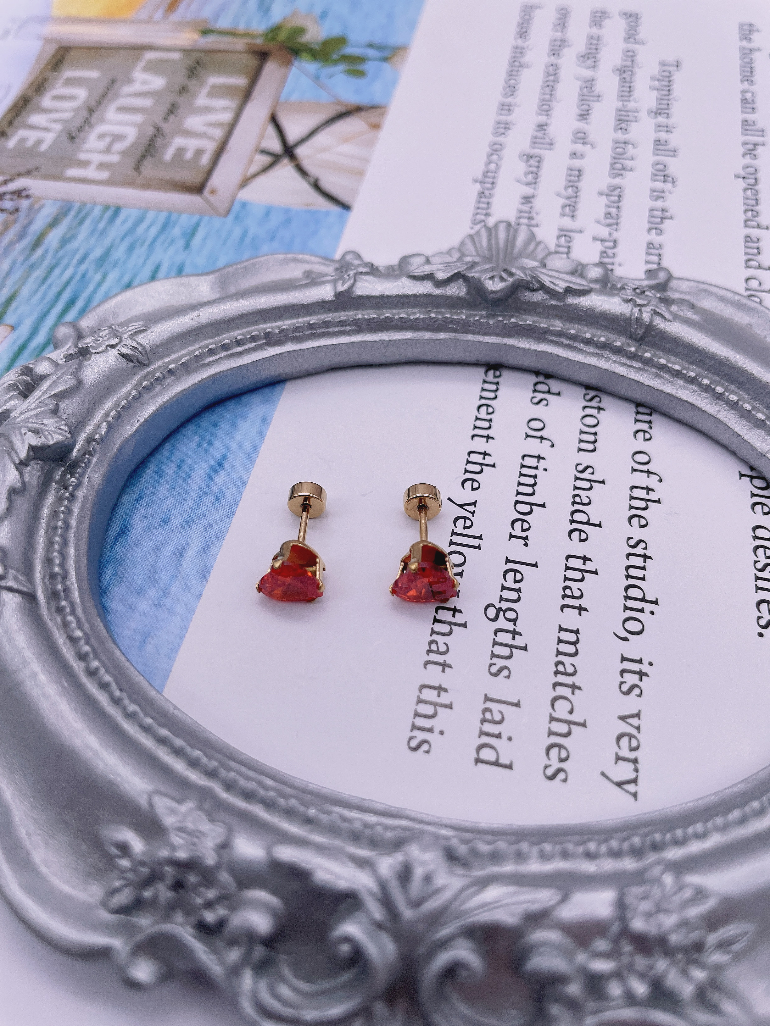 彩色心形锆石耳骨钉气质女士饰品钢针耳环独特气质饰品打造独特你白底实物图