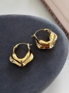 Round earrings, classic metal ear loops, fashionable accessories for ladies details Picture