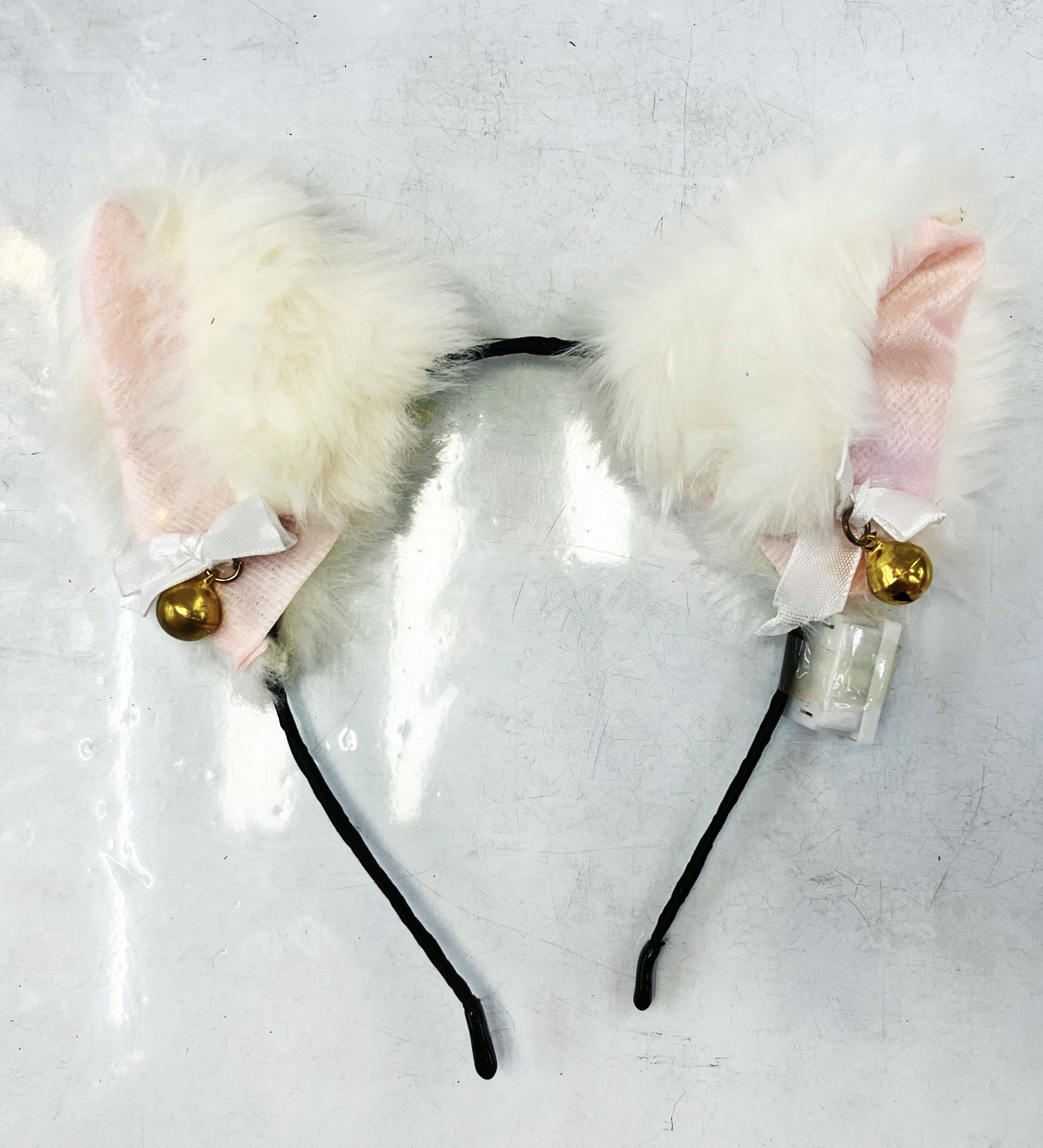 Fox glowing hairband details Picture