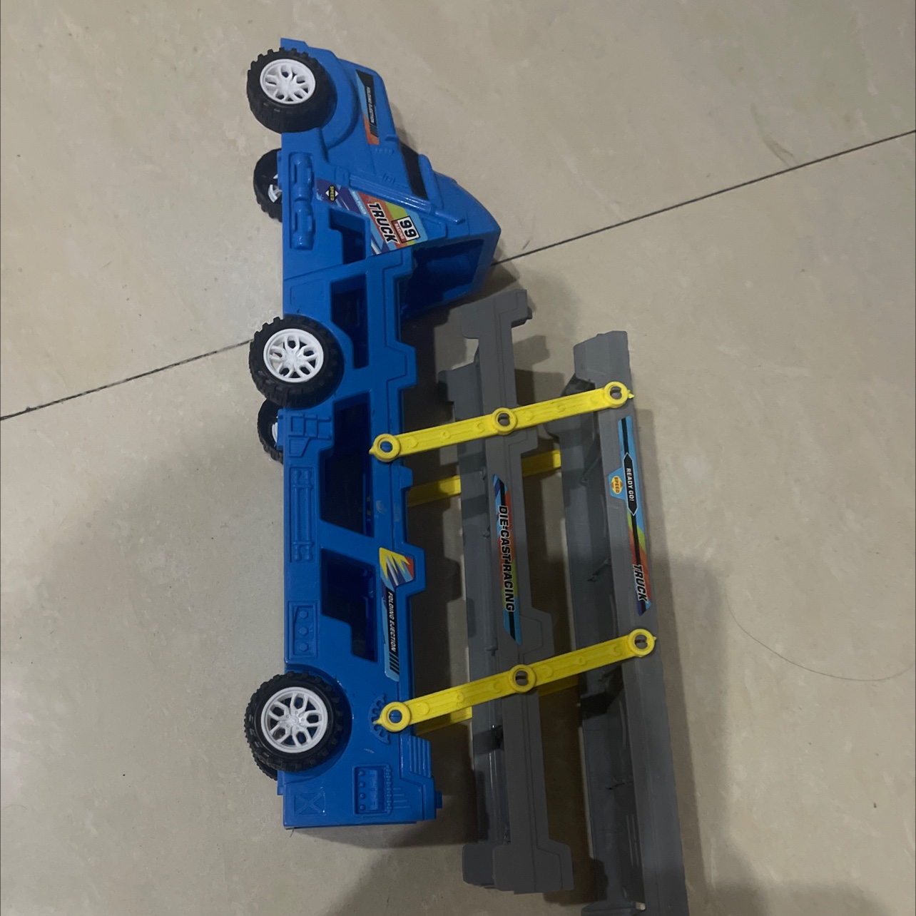 Plastic toy cars, children's toys, children's toys detail image 2