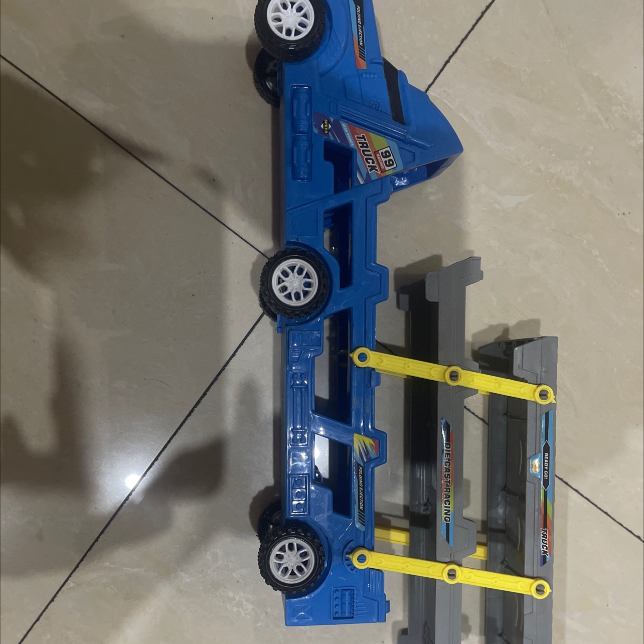塑料玩具车儿童玩具儿童玩具