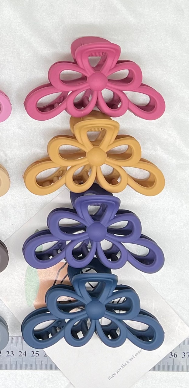 创意饰品女士发夹发卡抓夹套装 时尚优雅头饰发饰精致女生日常配饰白底实物图