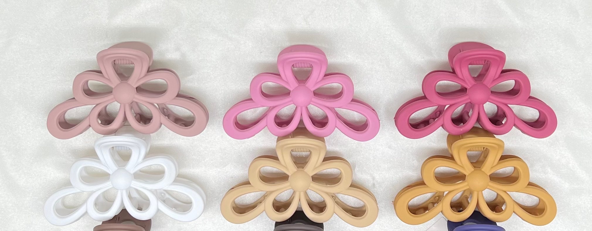 创意饰品女士发夹发卡抓夹套装 时尚优雅头饰发饰精致女生日常配饰产品图