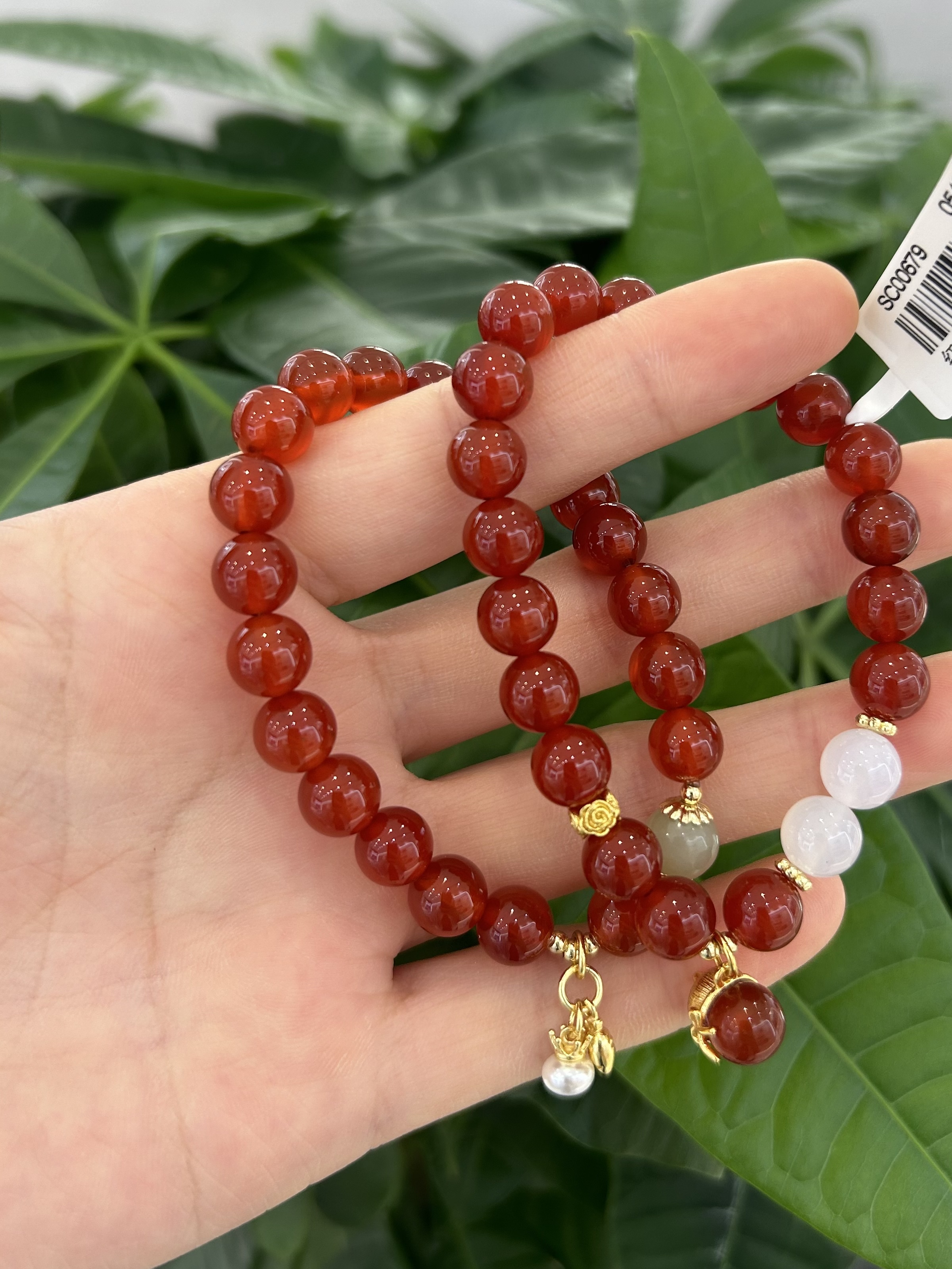 High-end and fashionable bracelets, exquisitely hand-woven accessories, great gifts for your girlfriend