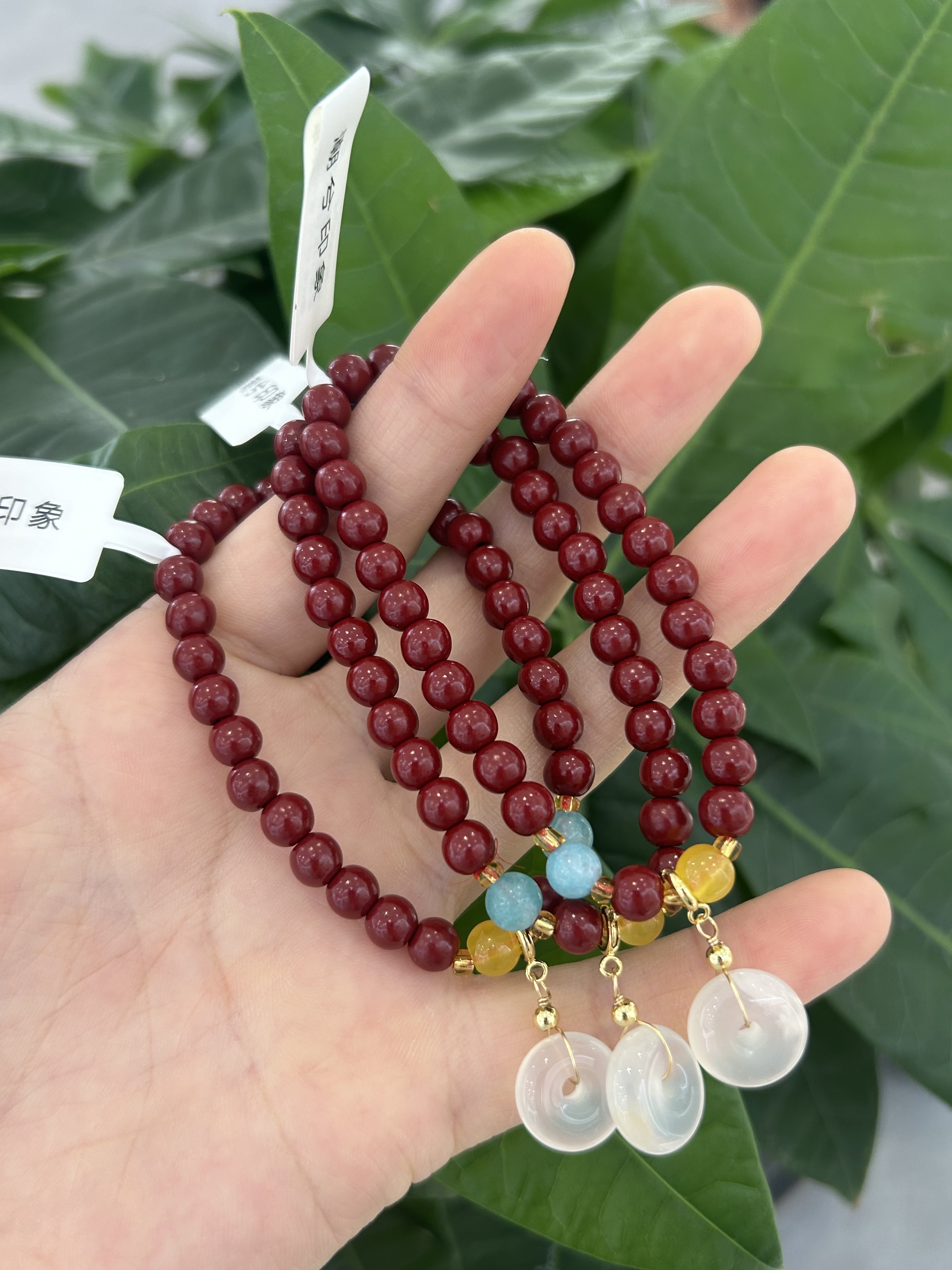 Exquisite bracelet, bracelet set, fashionable and trendy ladies' jewelry, gift box set