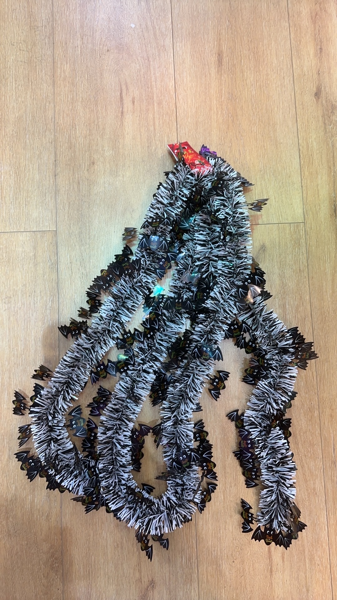 Halloween handicrafts, Christmas supplies and festival products are selling well Application Scenario