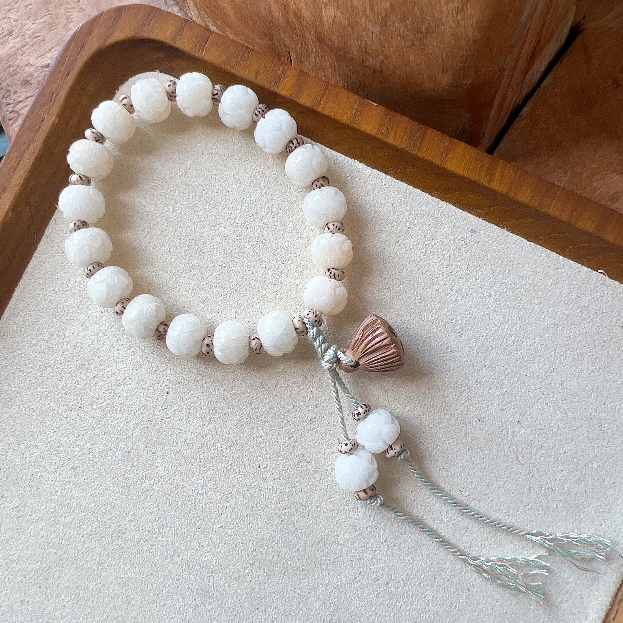 Bodhi lotus bracelet detail image 1