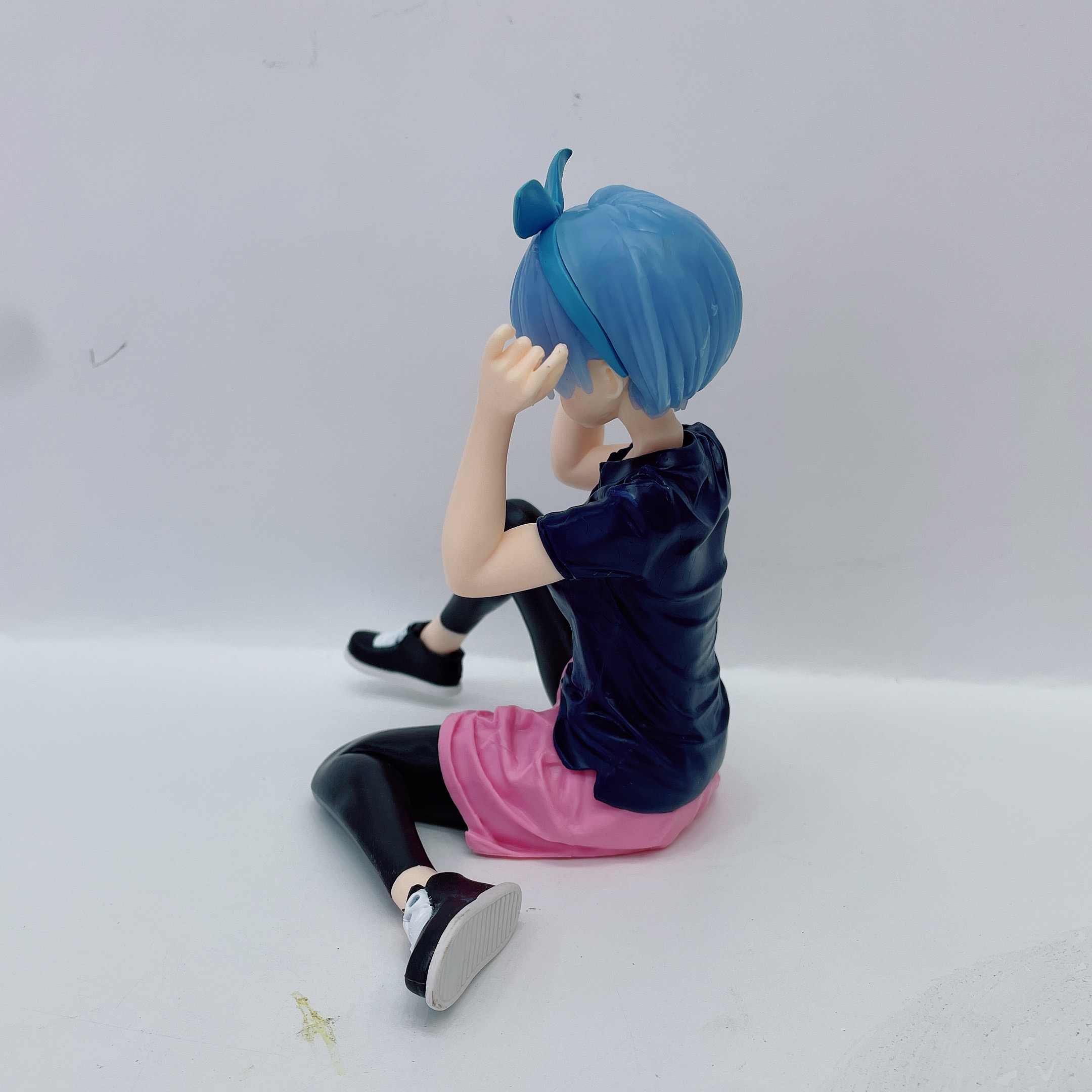 Wholesale of Remram sportswear figurines, desktop ornaments and models from Zero to Another World pic 5