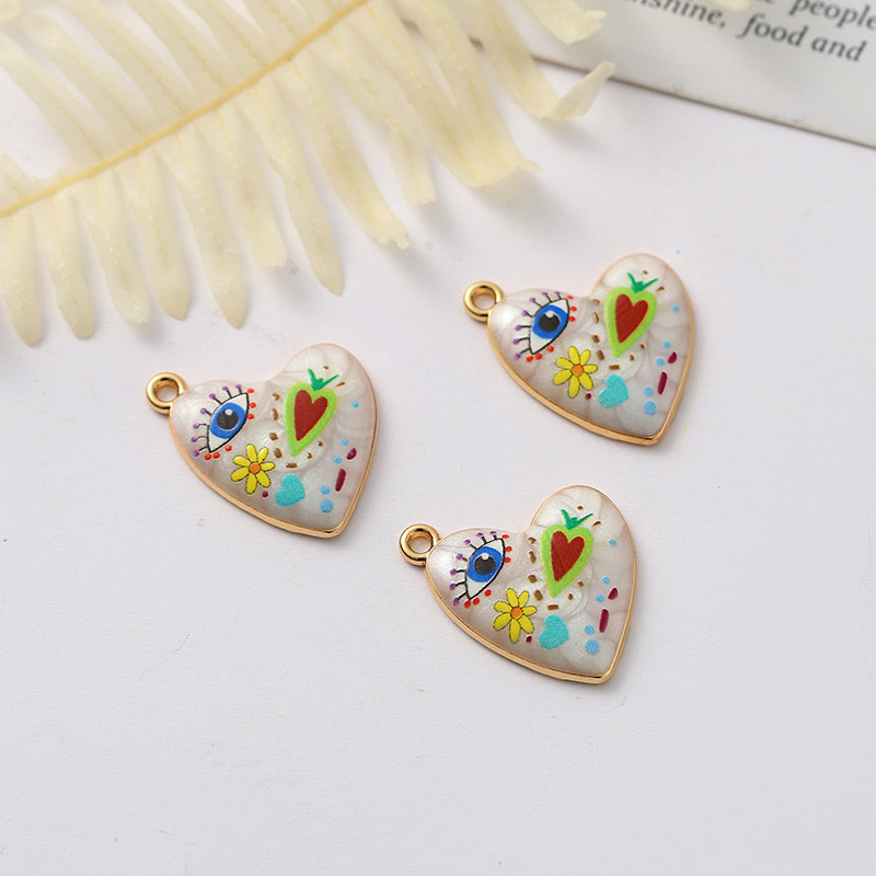 创意爱心滴油眼睛配饰diy恶魔之眼混装吊坠挂件项链挂饰工厂批发 饰品配件白底实物图