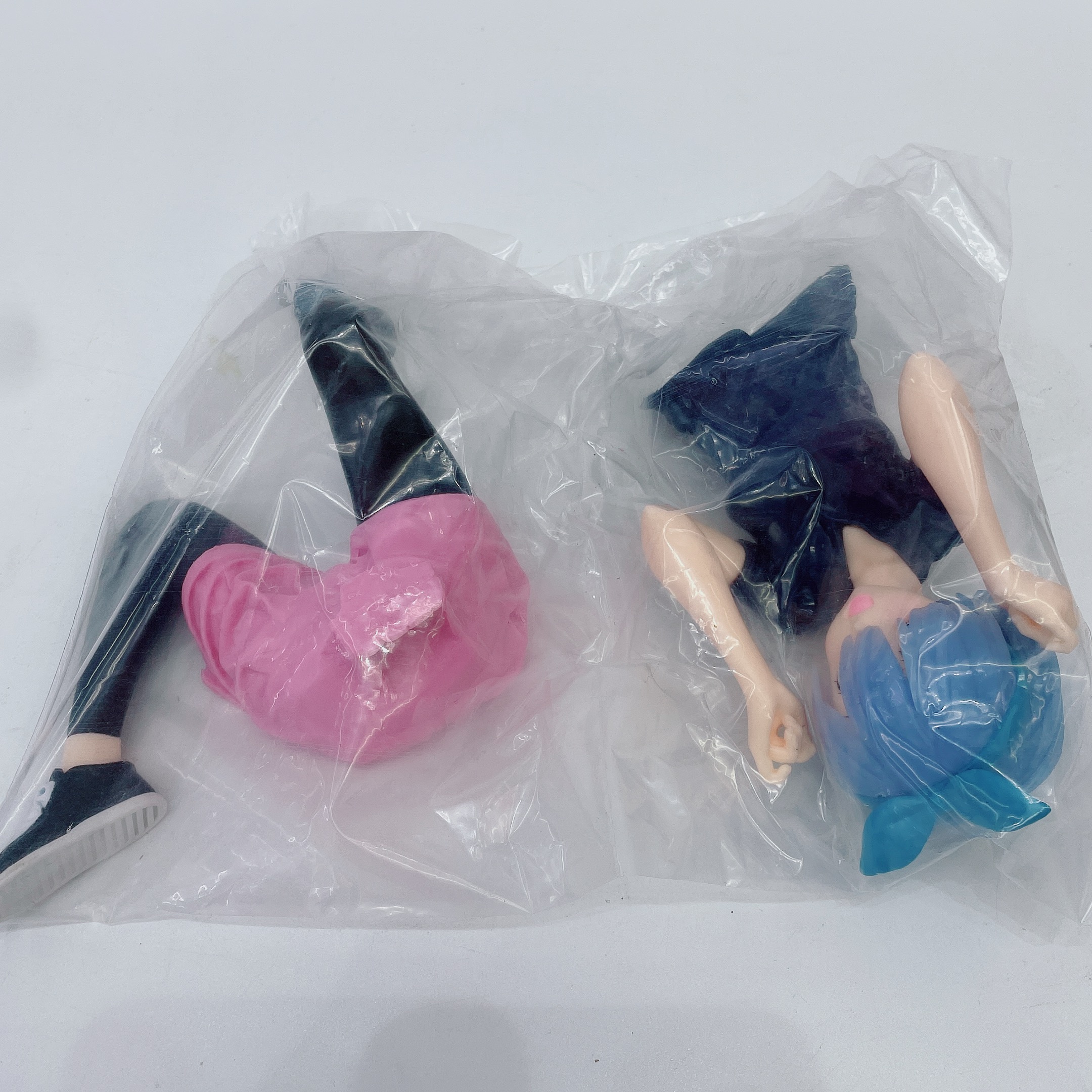 Wholesale of Remram sportswear figurines, desktop ornaments and models from Zero to Another World Specification image