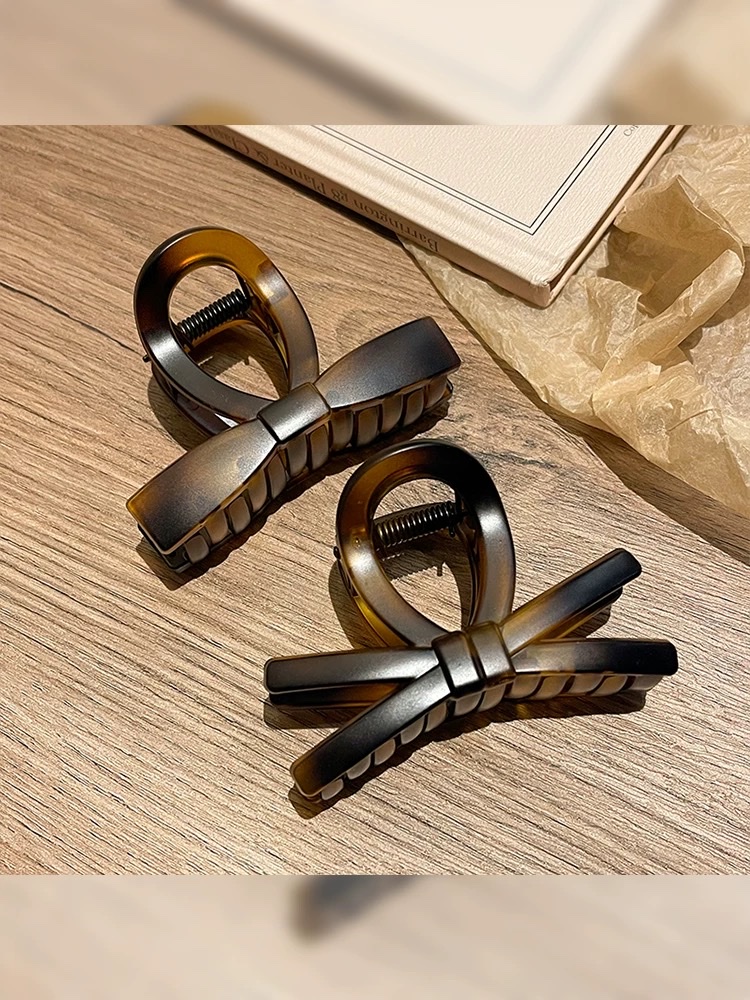 创意饰品独特设计 发夹发卡抓夹一体 优雅女士头饰 发饰装饰品 简约时尚美发配件发夹发夹细节图