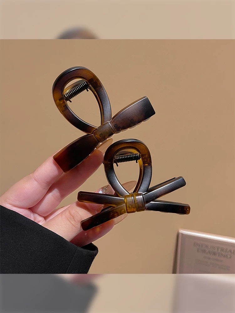 创意饰品独特设计 发夹发卡抓夹一体 优雅女士头饰 发饰装饰品 简约时尚美发配件发夹发夹产品图