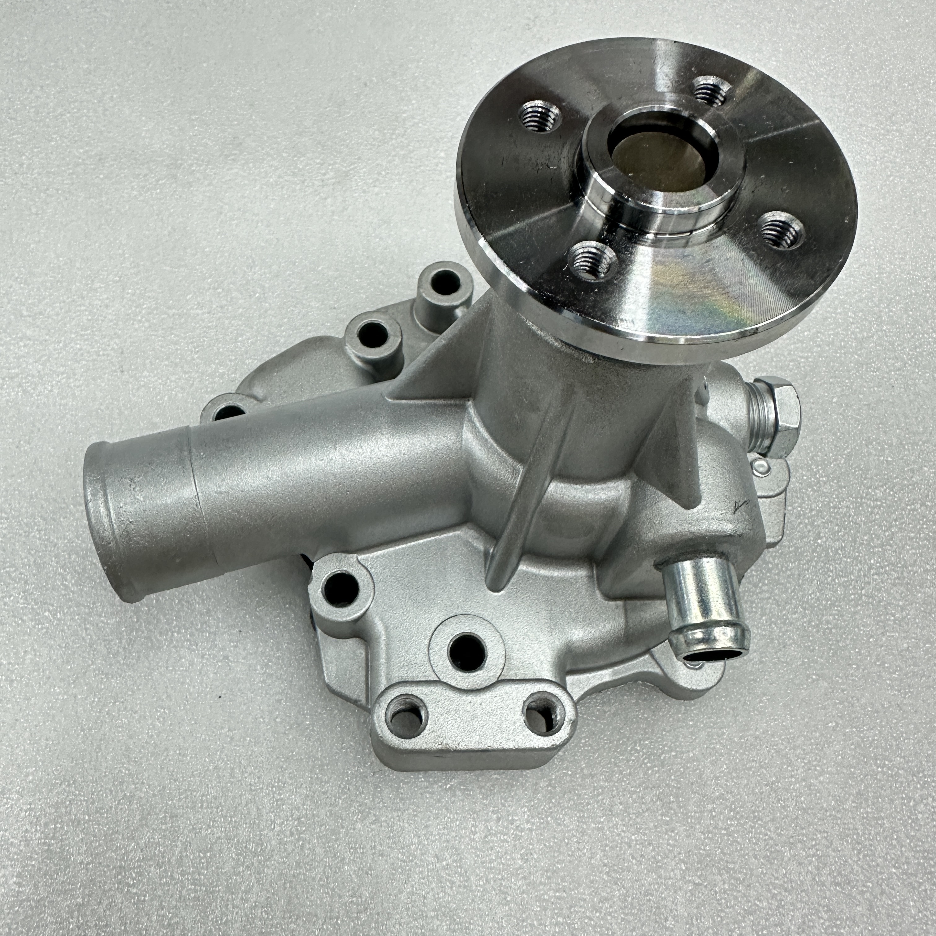 Engineering car accessories for Perkins engine cooling pump 145017950 thumbnail