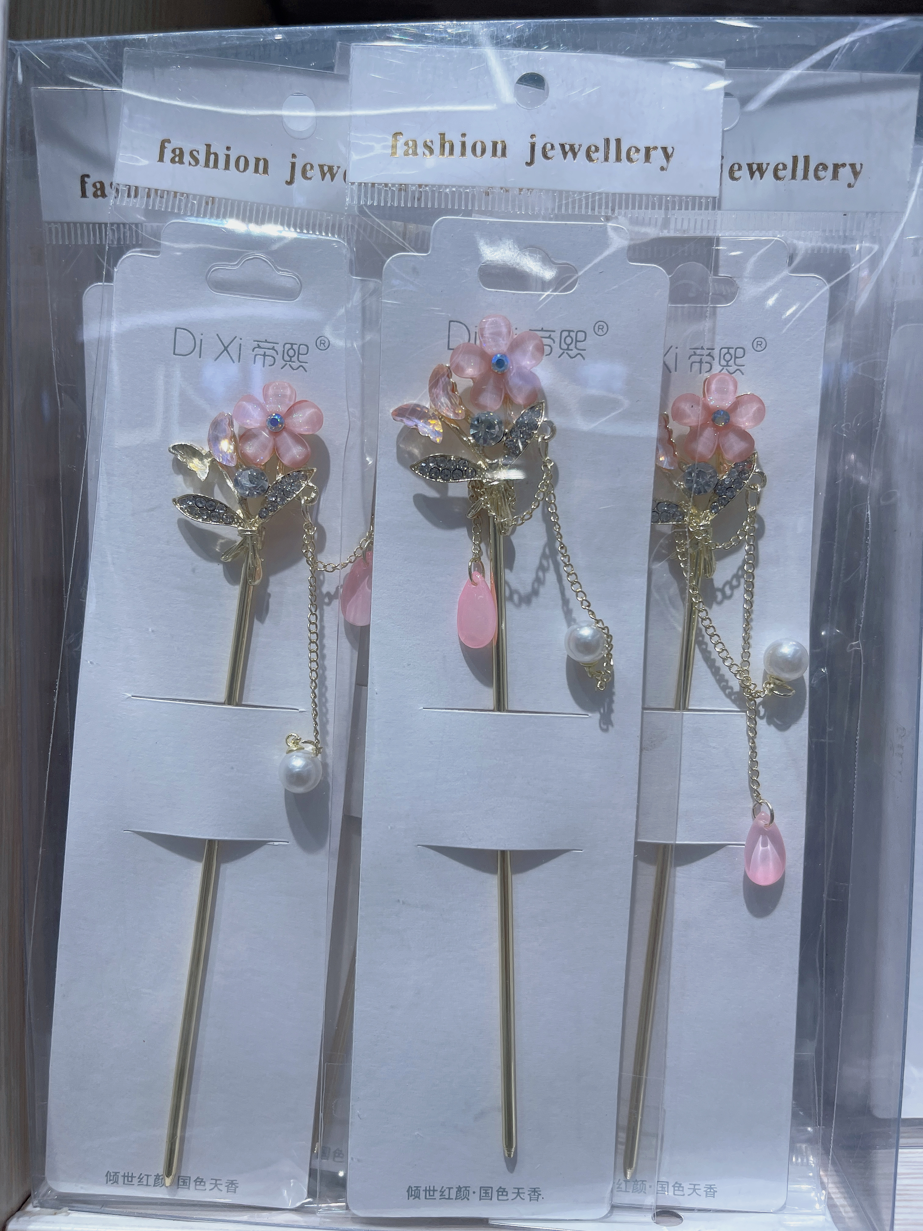 潮州牌坊街头簪 精致古风发簪 高贵饰品发簪 独特设计簪子 传统手工艺品发簪细节图