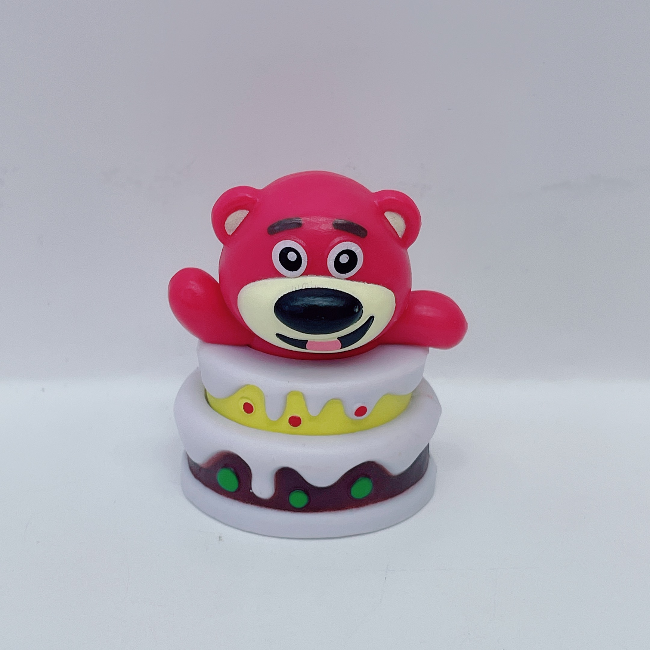 Wholesale of 6 kinds of cute strawberry Bear cartoon figurines, car cake ornaments, schoolbag pendants and gashapon pic 7