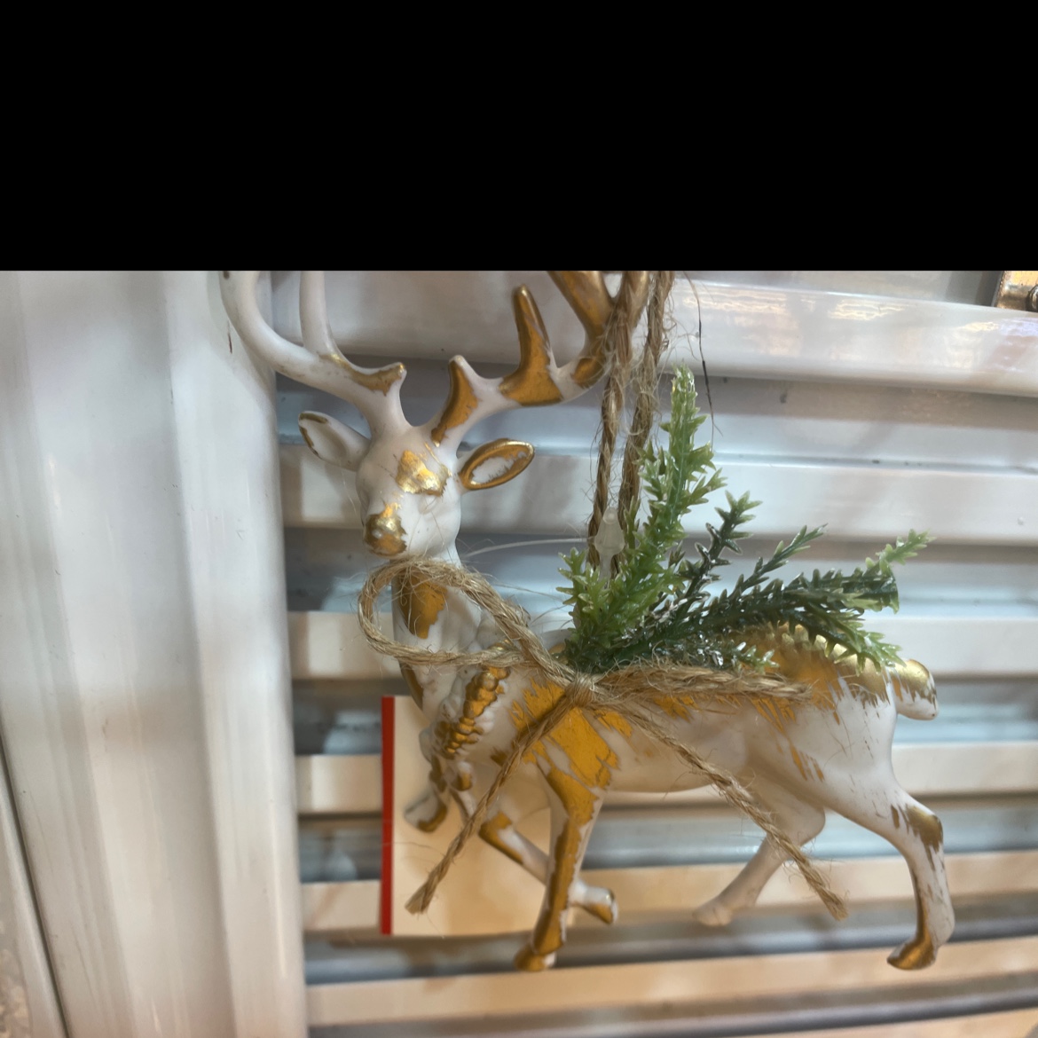 This dual-purpose pendant for mobile phone chain and schoolbag is made of plush material with a cute design and decorated with glass elements. It is both beautiful and practical, and does not fade easily detail image 3