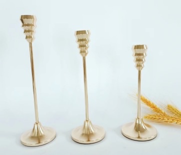 Cross-border European-style light luxury romantic wedding small candlestick ornaments, golden and black candlestick tables, candlelight dinner props detail image 2