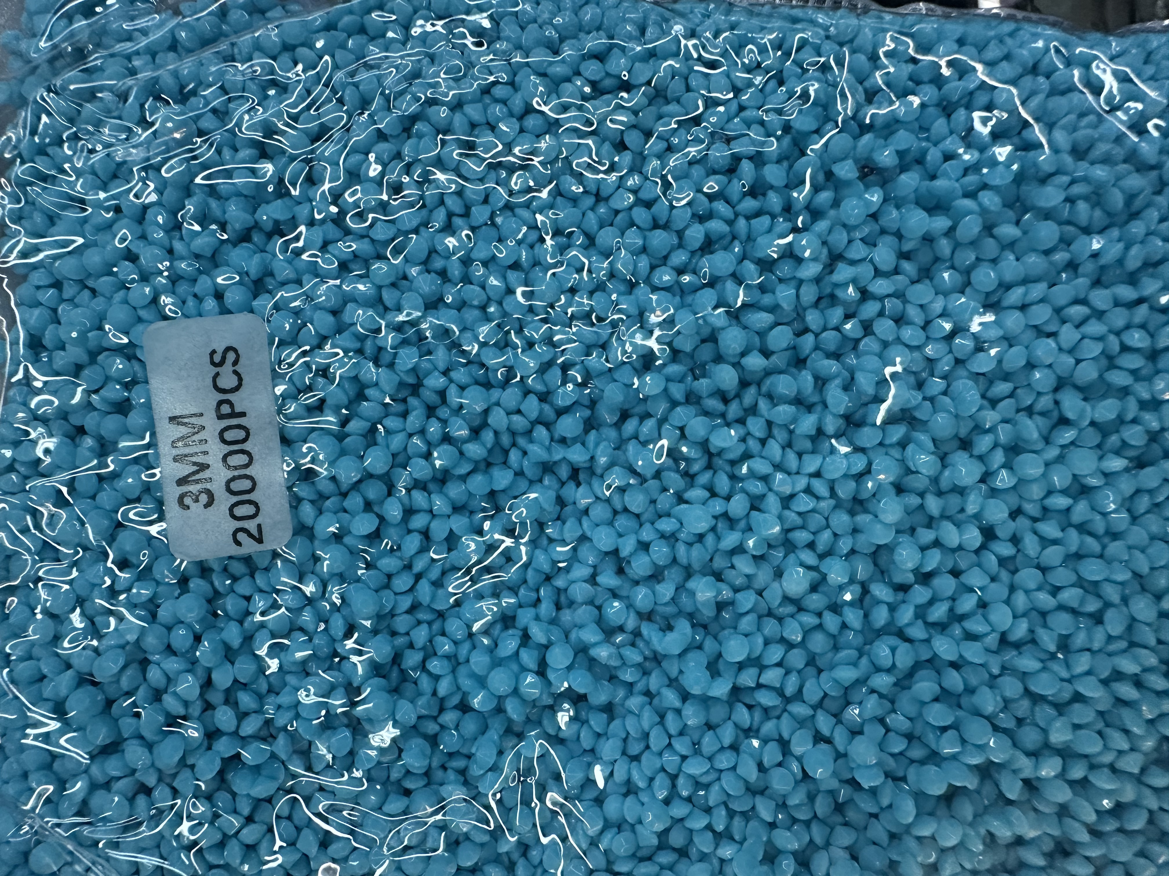 压克力配饰 饰品 美甲 美妆 皮标装饰 创意家居磁性装饰品 独特设计详情图3