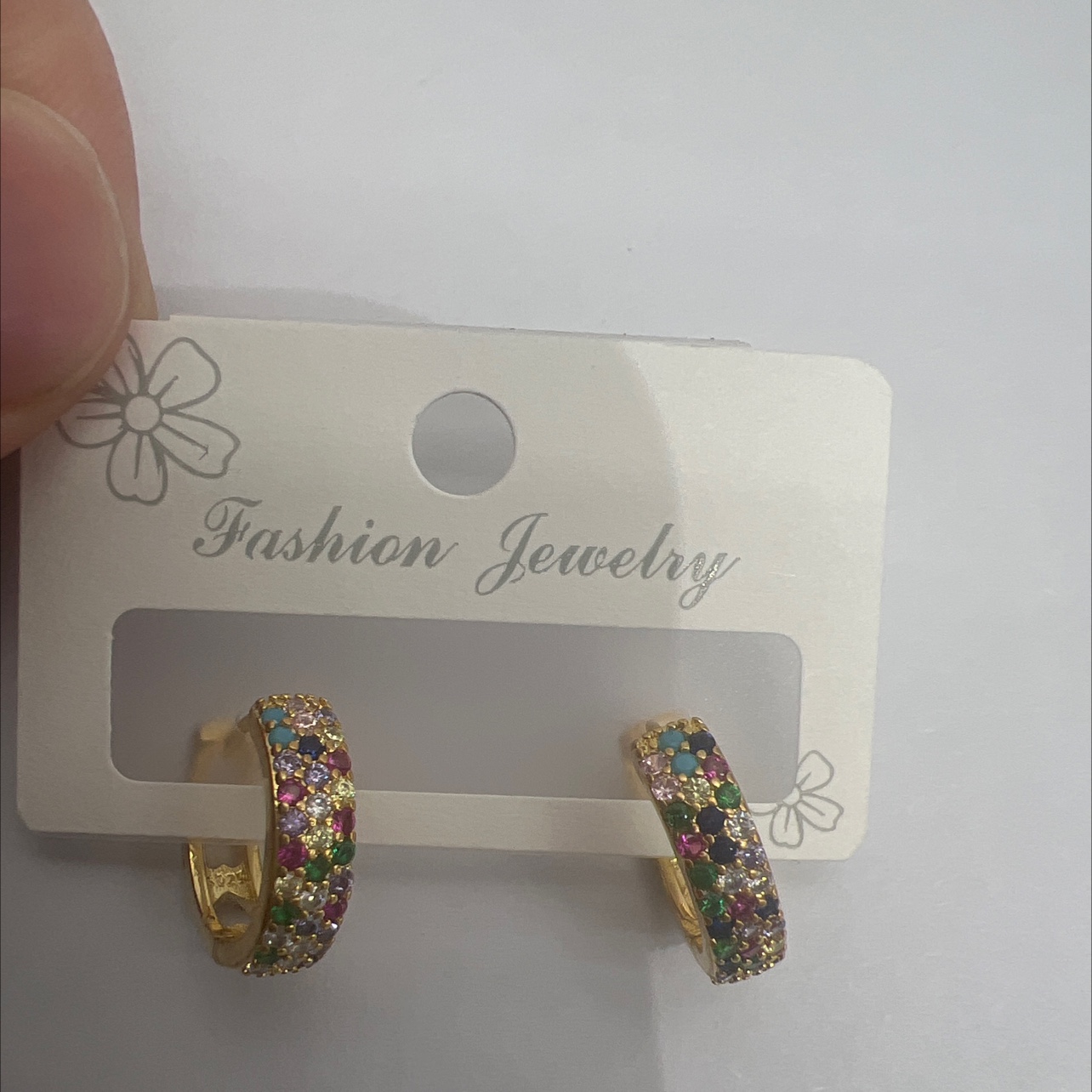 饰品耳饰 独特设计 时尚潮流耳环 简约大气耳饰品 美丽耳环装饰品