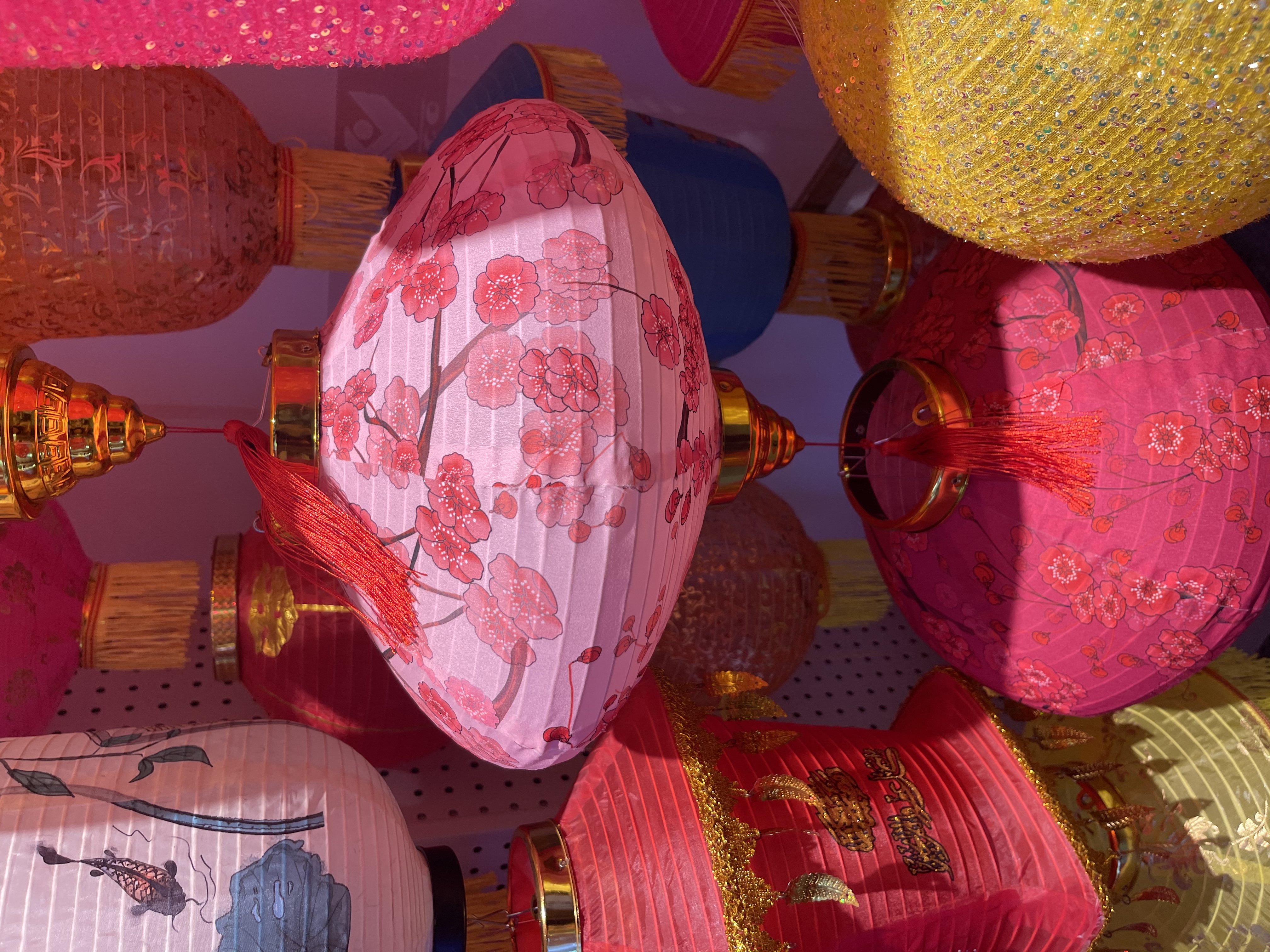 灯笼/镭射灯笼/新年灯笼/大红灯笼吊灯/大红灯笼产品图