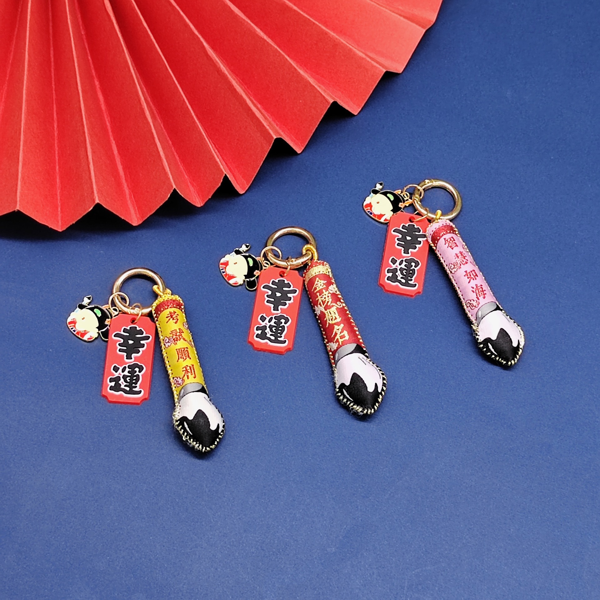 特色香囊 传统香包挂件 家居装饰 精致礼品 学生学习 笔产品图