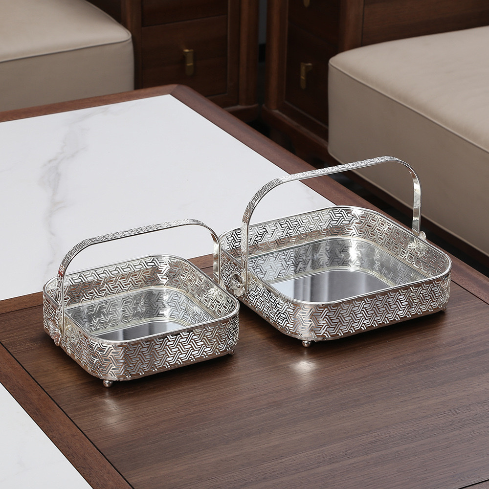 Wholesale of European-style silver hand-held basket desktop creative light luxury decoration square hand-held tray coffee table storage ornaments