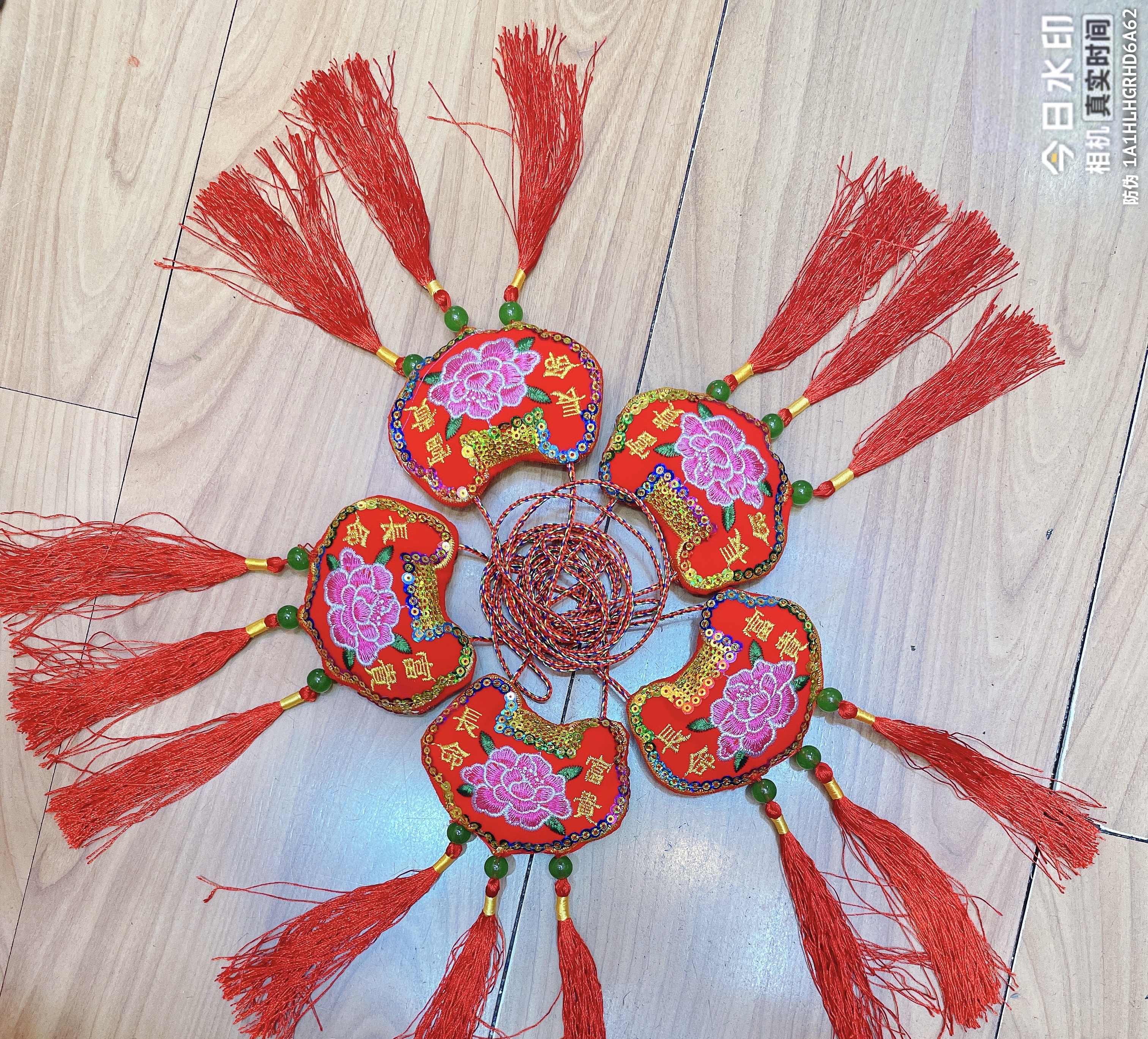 端午节特色香囊冰箱贴 香包挂件 精致香包 传统手工艺品 家居装饰小物品