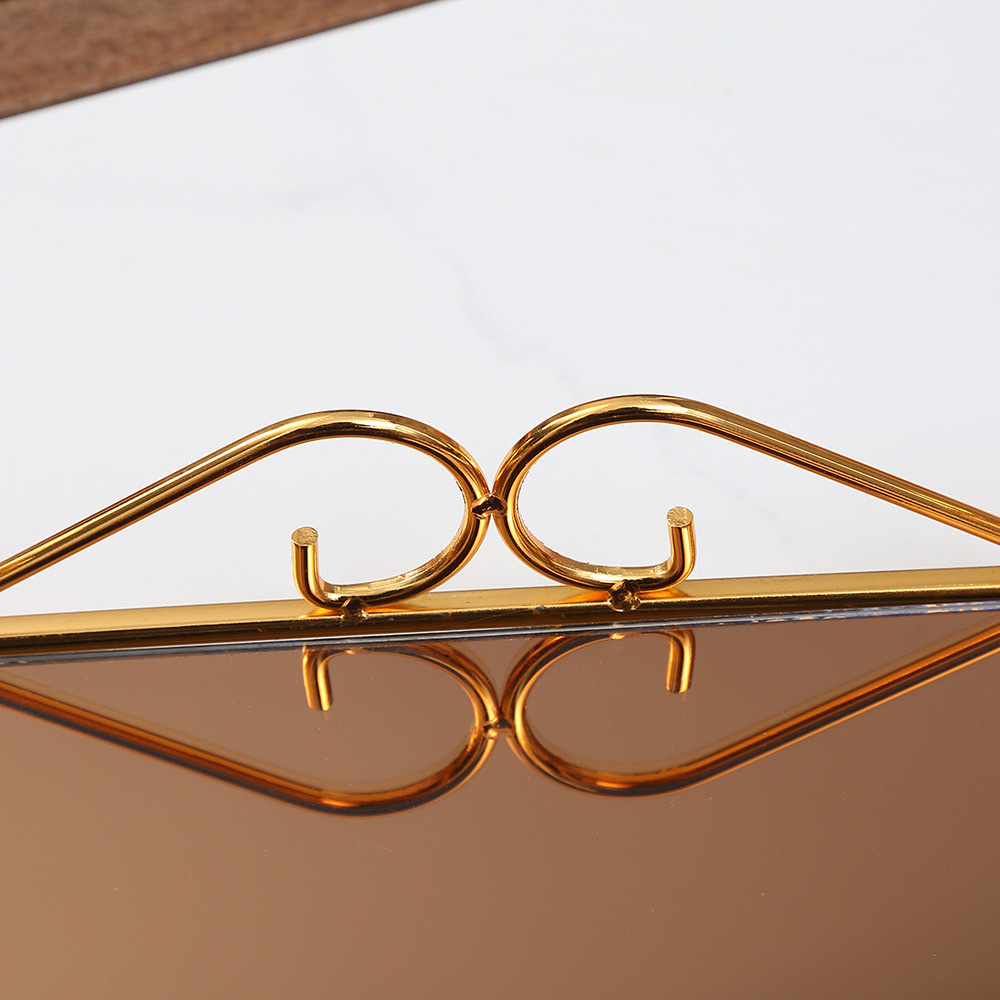 European-style iron towel square plate, home living room coffee table, hotel tray, handicrafts, ornaments, pies, snacks, cake plates Specification image