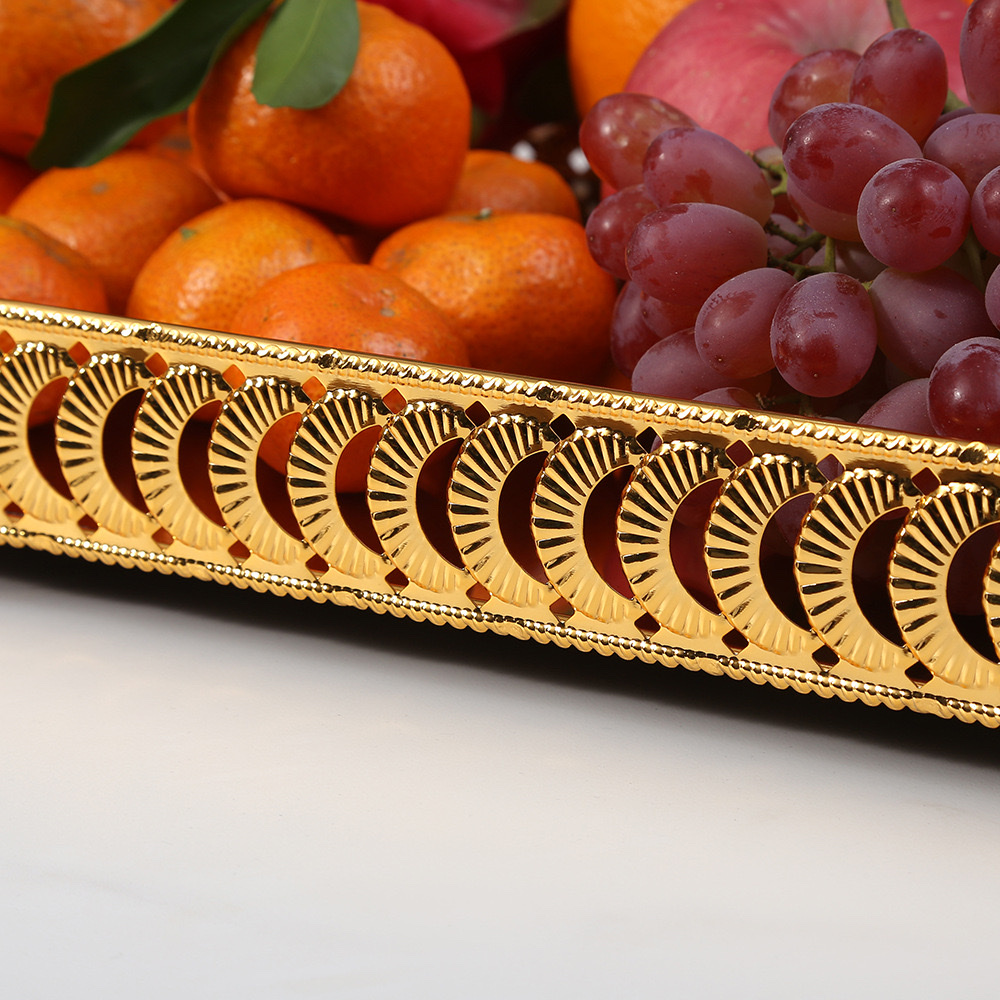 Cross-border European-style light luxury fruit tray, ironwork storage tray for home living room, water cup, tea tray, decorative items, fruit plate, fruit tray Specification image